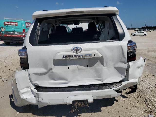 Photo 5 VIN: JTEEU5JR8R5306802 - TOYOTA 4RUNNER SR 