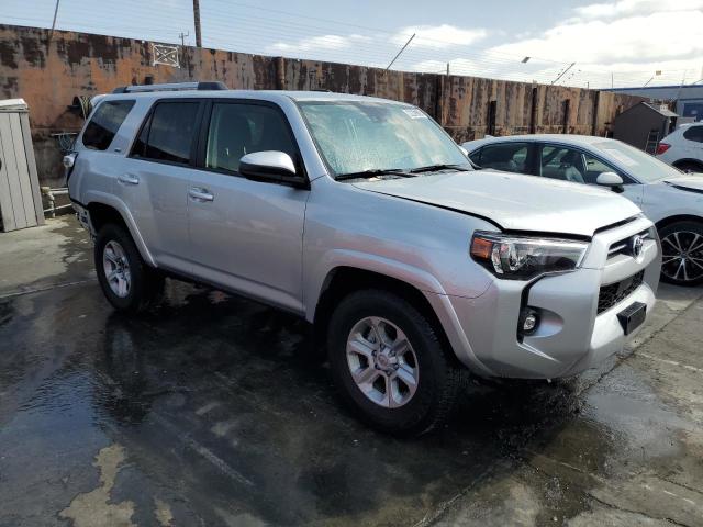 Photo 3 VIN: JTEEU5JRXR5305165 - TOYOTA 4RUNNER SR 