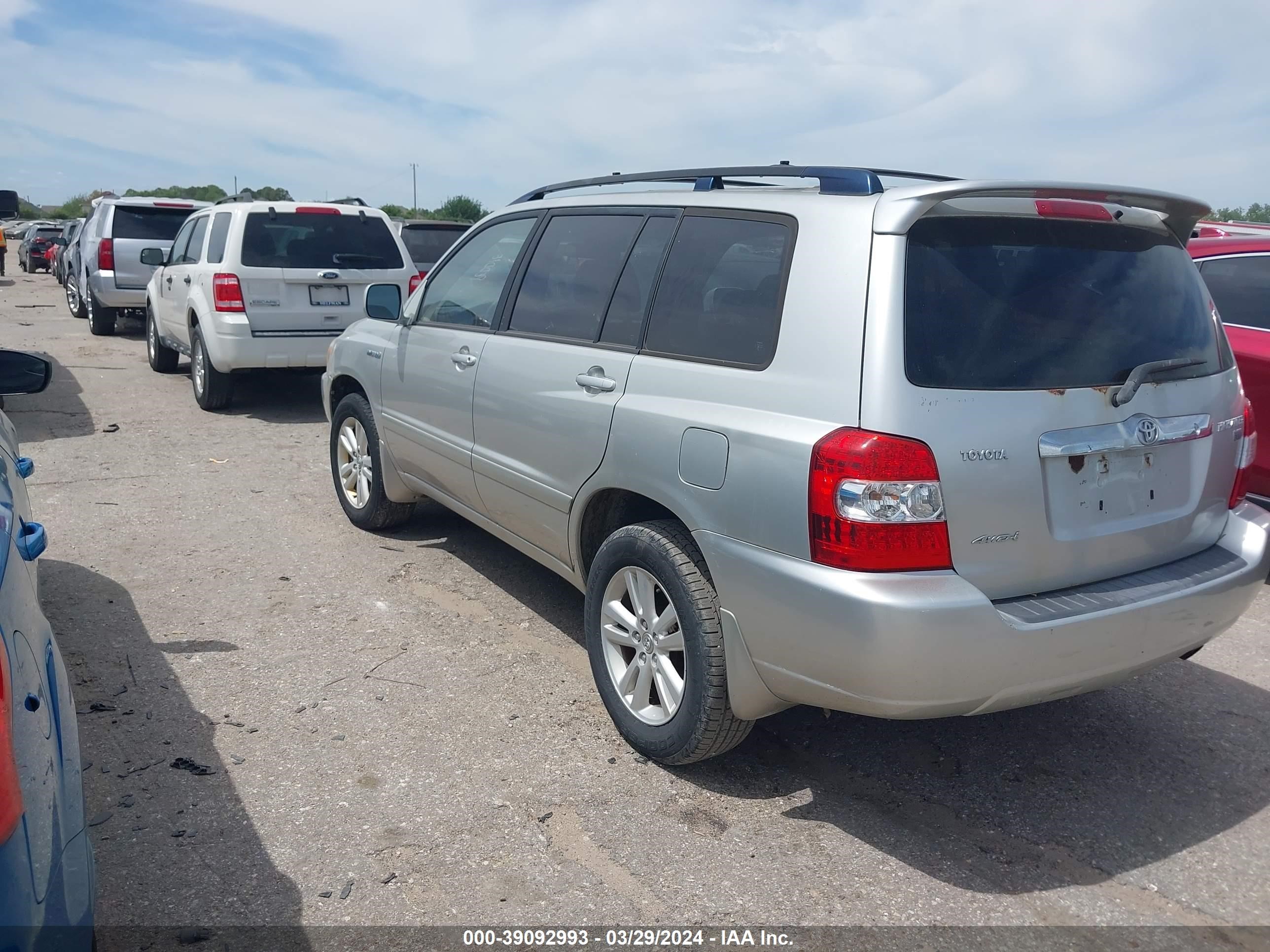 Photo 2 VIN: JTEEW21A170036390 - TOYOTA HIGHLANDER 