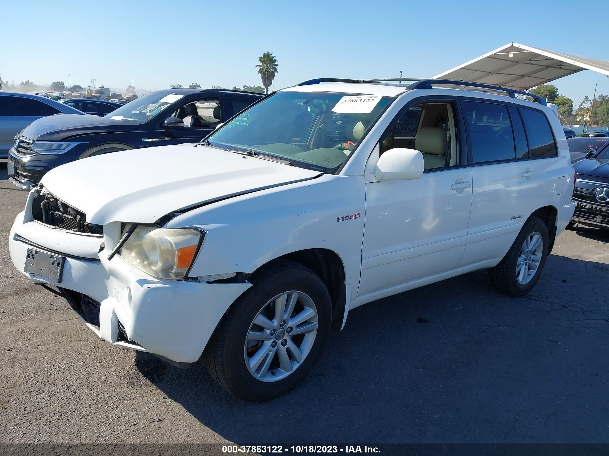 Photo 1 VIN: JTEEW21A260021184 - TOYOTA HIGHLANDER 