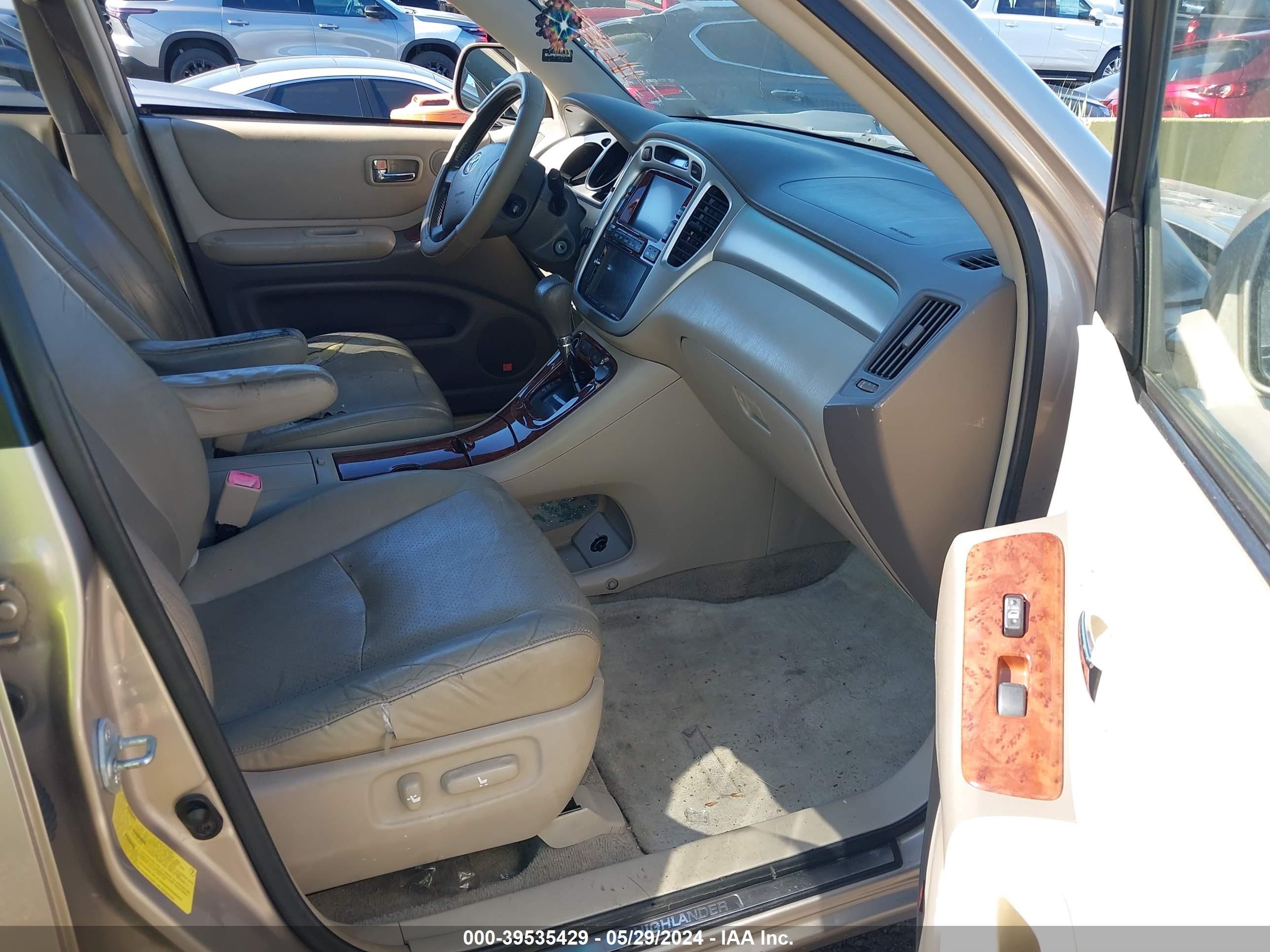 Photo 4 VIN: JTEEW21A670039348 - TOYOTA HIGHLANDER 