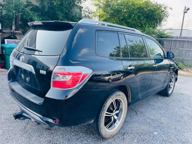 Photo 3 VIN: JTEEW41A282000712 - TOYOTA HIGHLANDER 