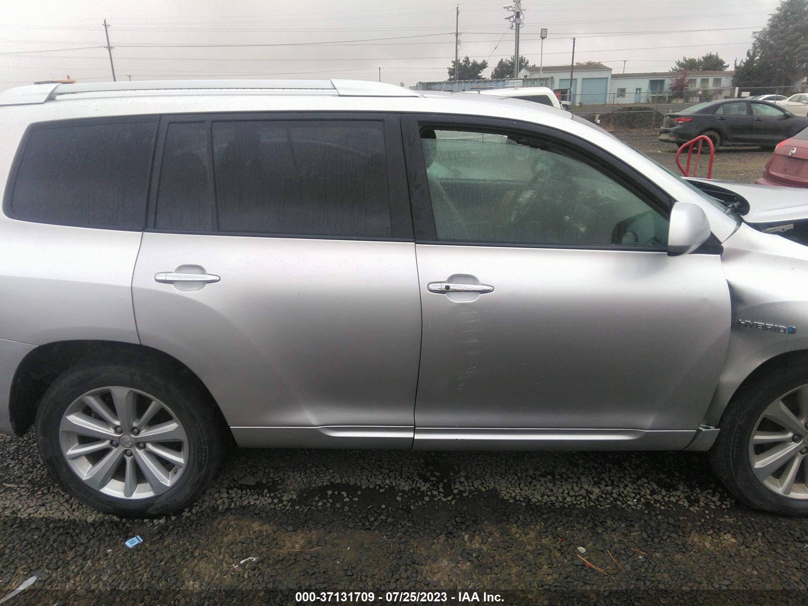 Photo 12 VIN: JTEEW41A392032392 - TOYOTA HIGHLANDER 