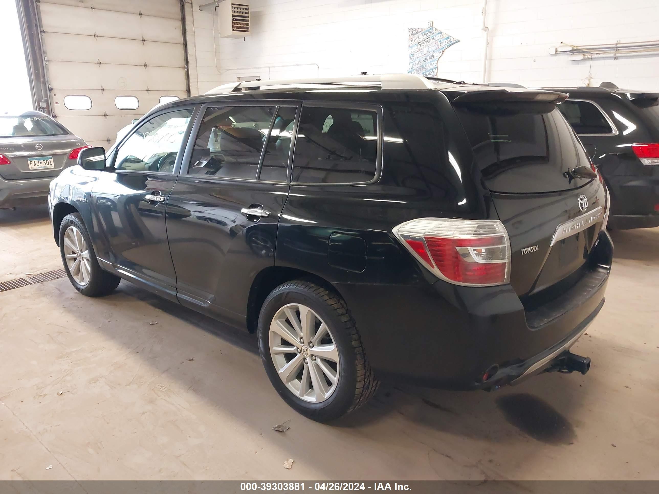 Photo 2 VIN: JTEEW44A292031553 - TOYOTA HIGHLANDER 