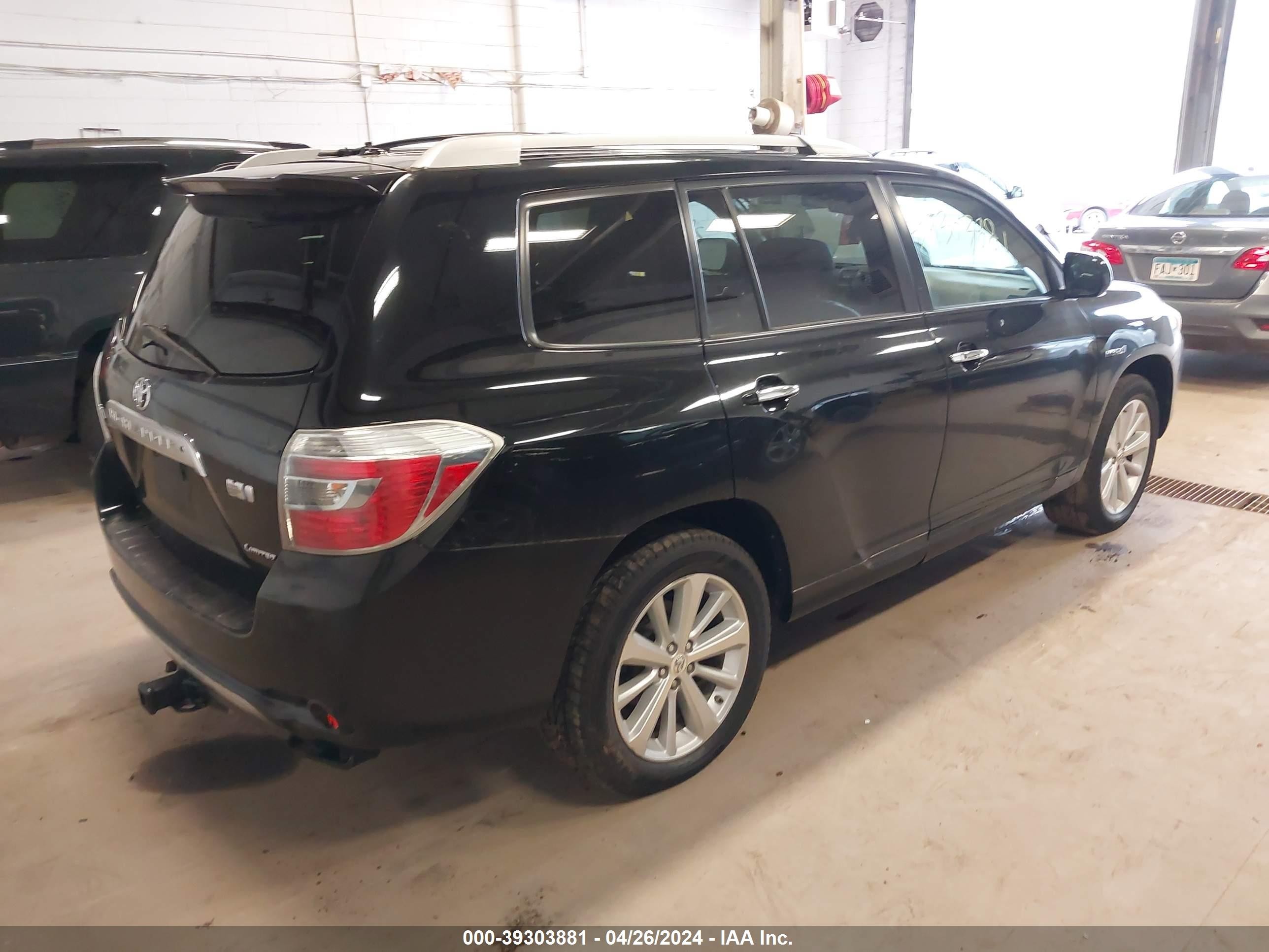 Photo 3 VIN: JTEEW44A292031553 - TOYOTA HIGHLANDER 