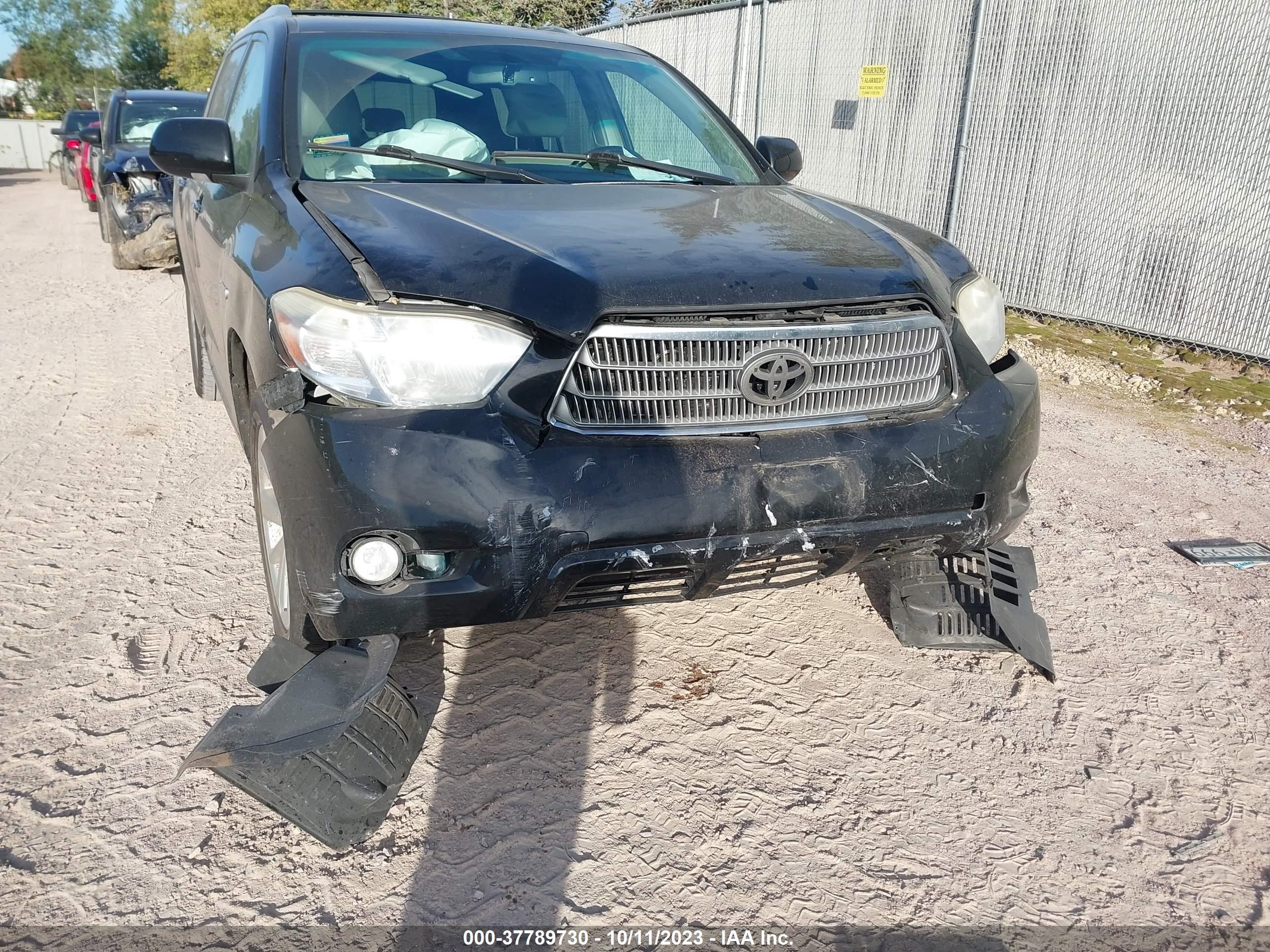 Photo 5 VIN: JTEEW44A382005557 - TOYOTA HIGHLANDER 