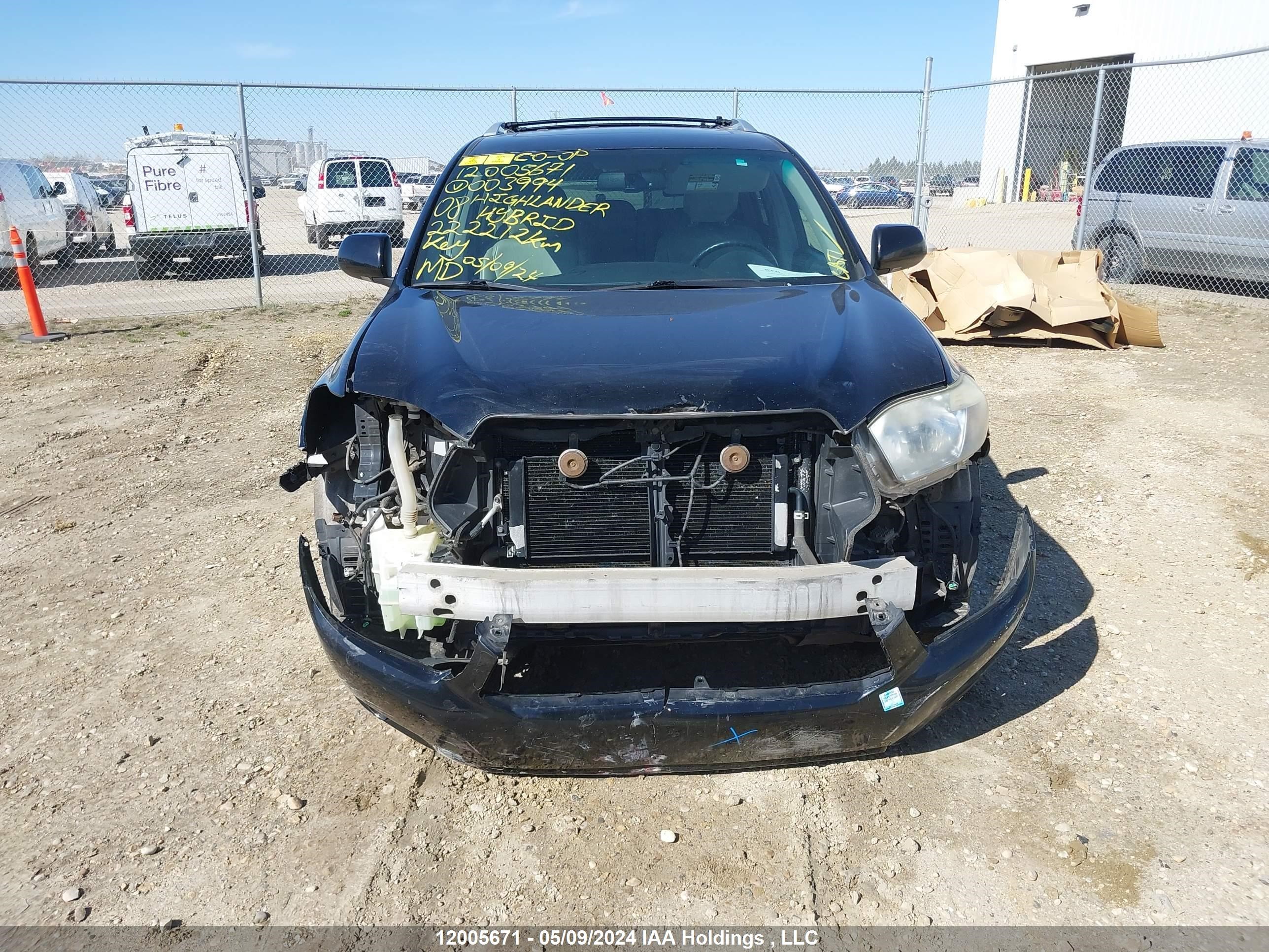 Photo 11 VIN: JTEEW44A482003994 - TOYOTA HIGHLANDER 