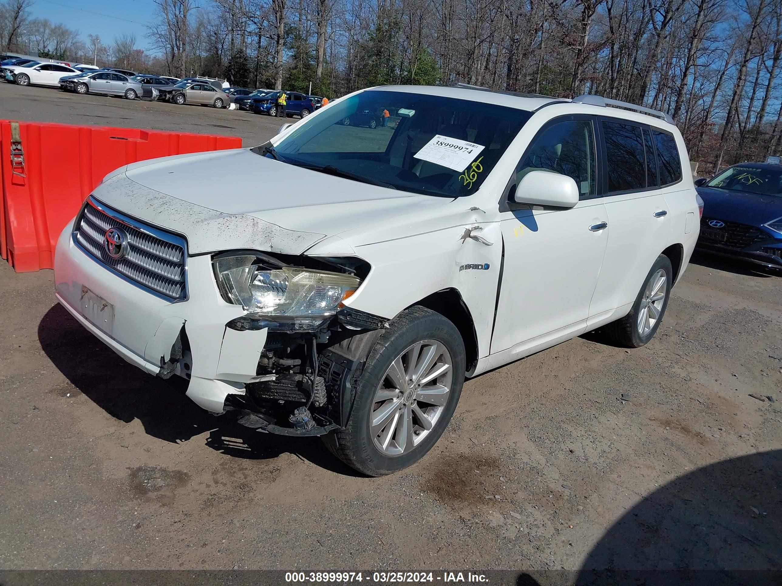 Photo 1 VIN: JTEEW44A582019881 - TOYOTA HIGHLANDER 