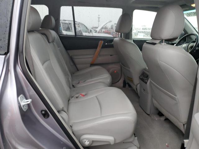 Photo 10 VIN: JTEEW44A682020053 - TOYOTA HIGHLANDER 