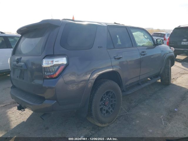 Photo 3 VIN: JTEFU5JR3M5244299 - TOYOTA 4RUNNER 