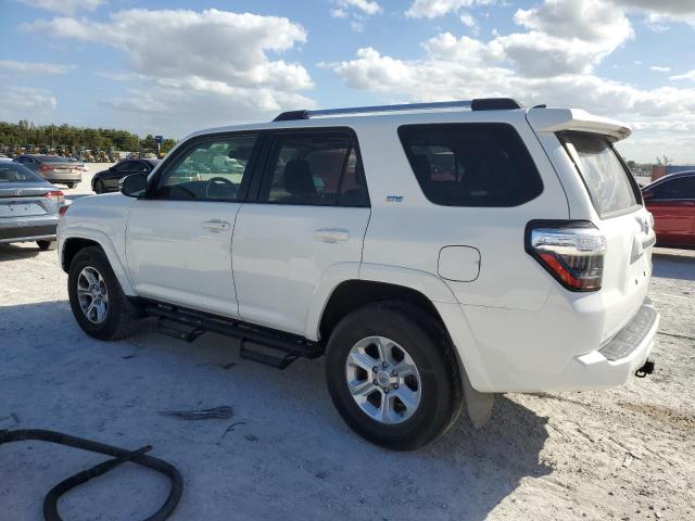 Photo 1 VIN: JTEFU5JR5M5228704 - TOYOTA 4RUNNER SR 