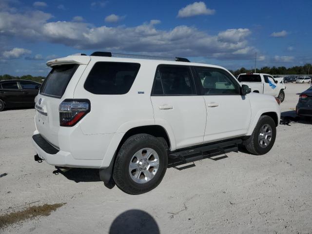 Photo 2 VIN: JTEFU5JR5M5228704 - TOYOTA 4RUNNER SR 