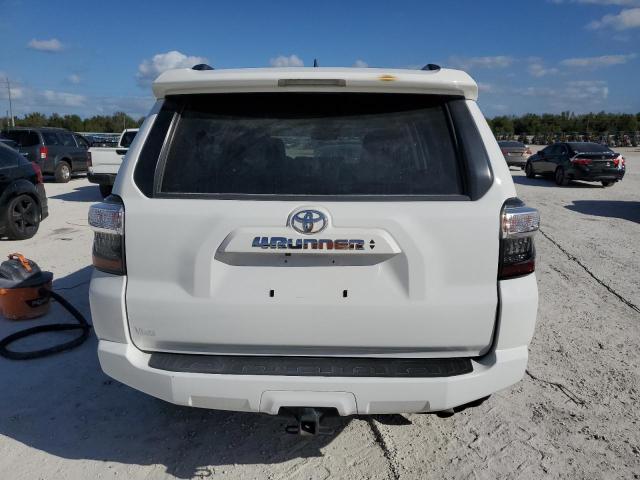 Photo 5 VIN: JTEFU5JR5M5228704 - TOYOTA 4RUNNER SR 