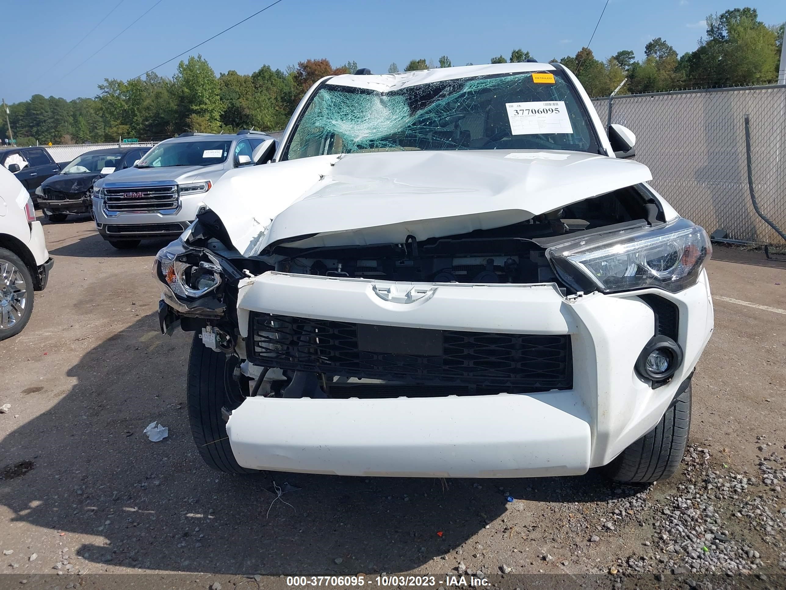 Photo 11 VIN: JTEFU5JR5N5254723 - TOYOTA 4RUNNER 