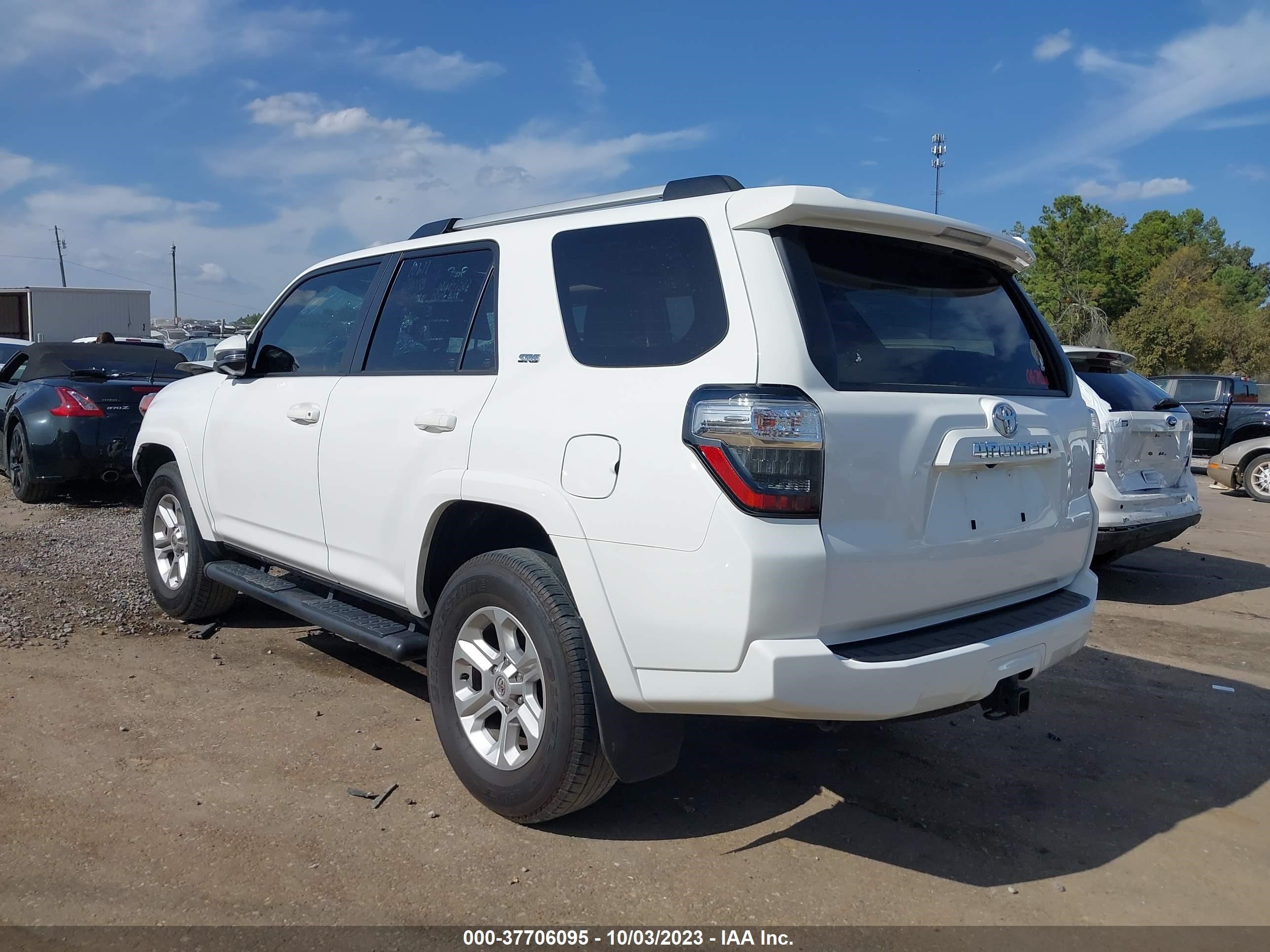 Photo 2 VIN: JTEFU5JR5N5254723 - TOYOTA 4RUNNER 