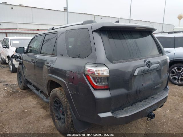 Photo 2 VIN: JTEFU5JR5N5269643 - TOYOTA 4RUNNER 