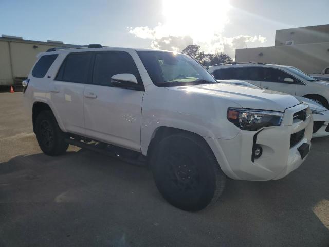 Photo 3 VIN: JTEFU5JR5N5269903 - TOYOTA 4RUNNER SR 