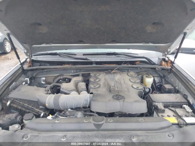 Photo 9 VIN: JTEFU5JR7N5274908 - TOYOTA 4RUNNER 