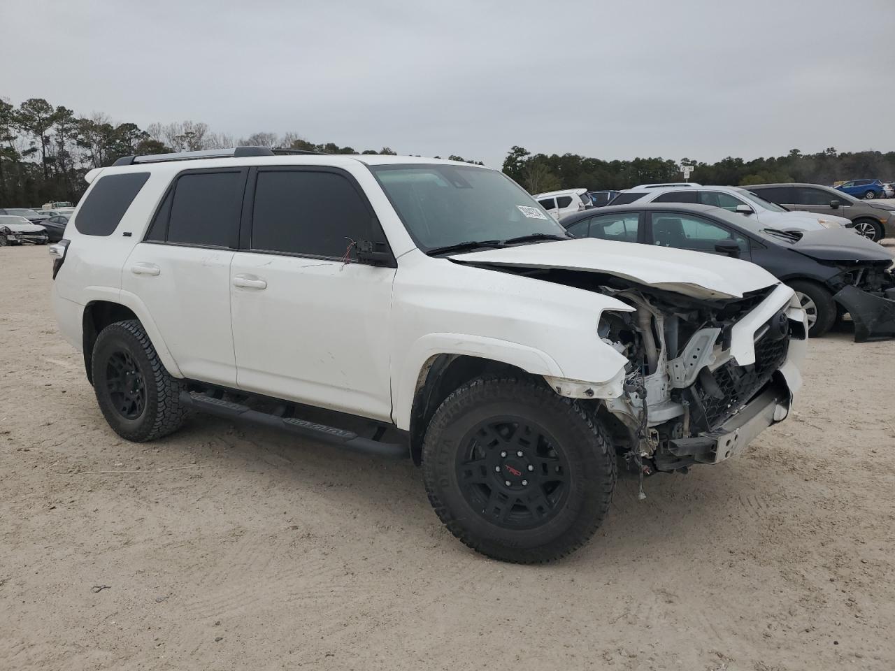 Photo 3 VIN: JTEFU5JR8M5235937 - TOYOTA 4RUNNER 