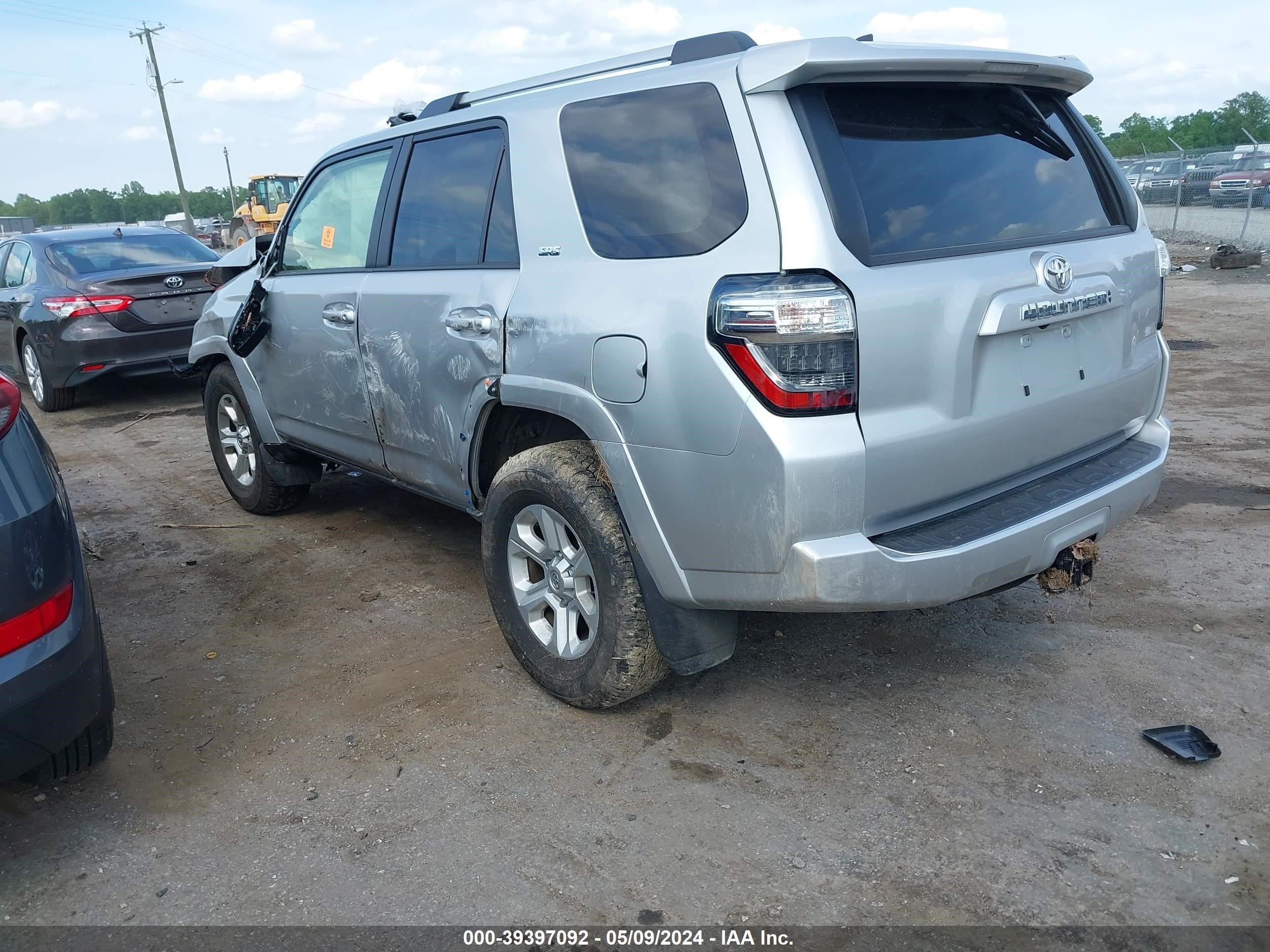 Photo 2 VIN: JTEFU5JRXP5295206 - TOYOTA 4RUNNER 