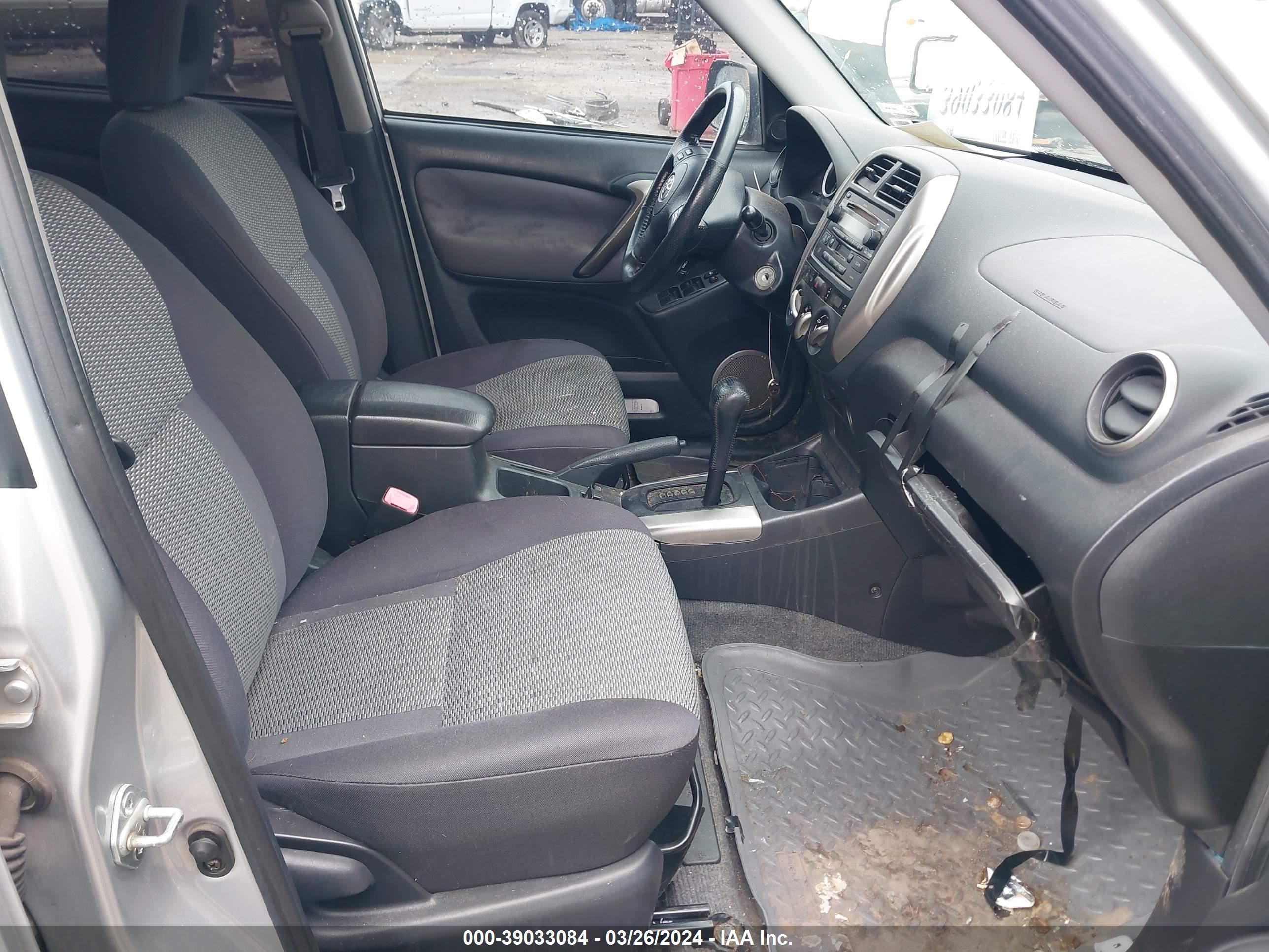 Photo 4 VIN: JTEGD20V040038520 - TOYOTA RAV 4 