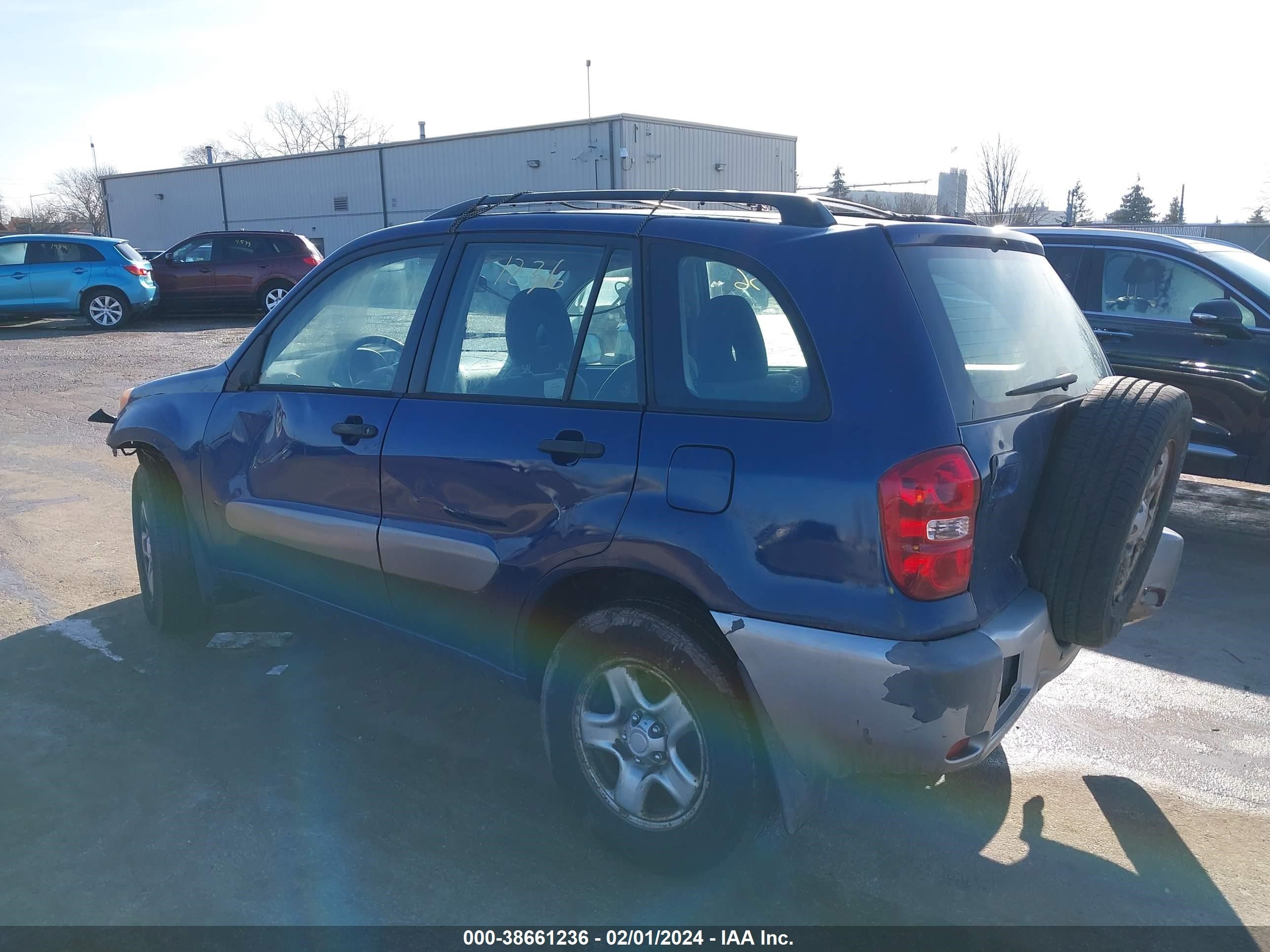 Photo 2 VIN: JTEGD20V050051561 - TOYOTA RAV 4 