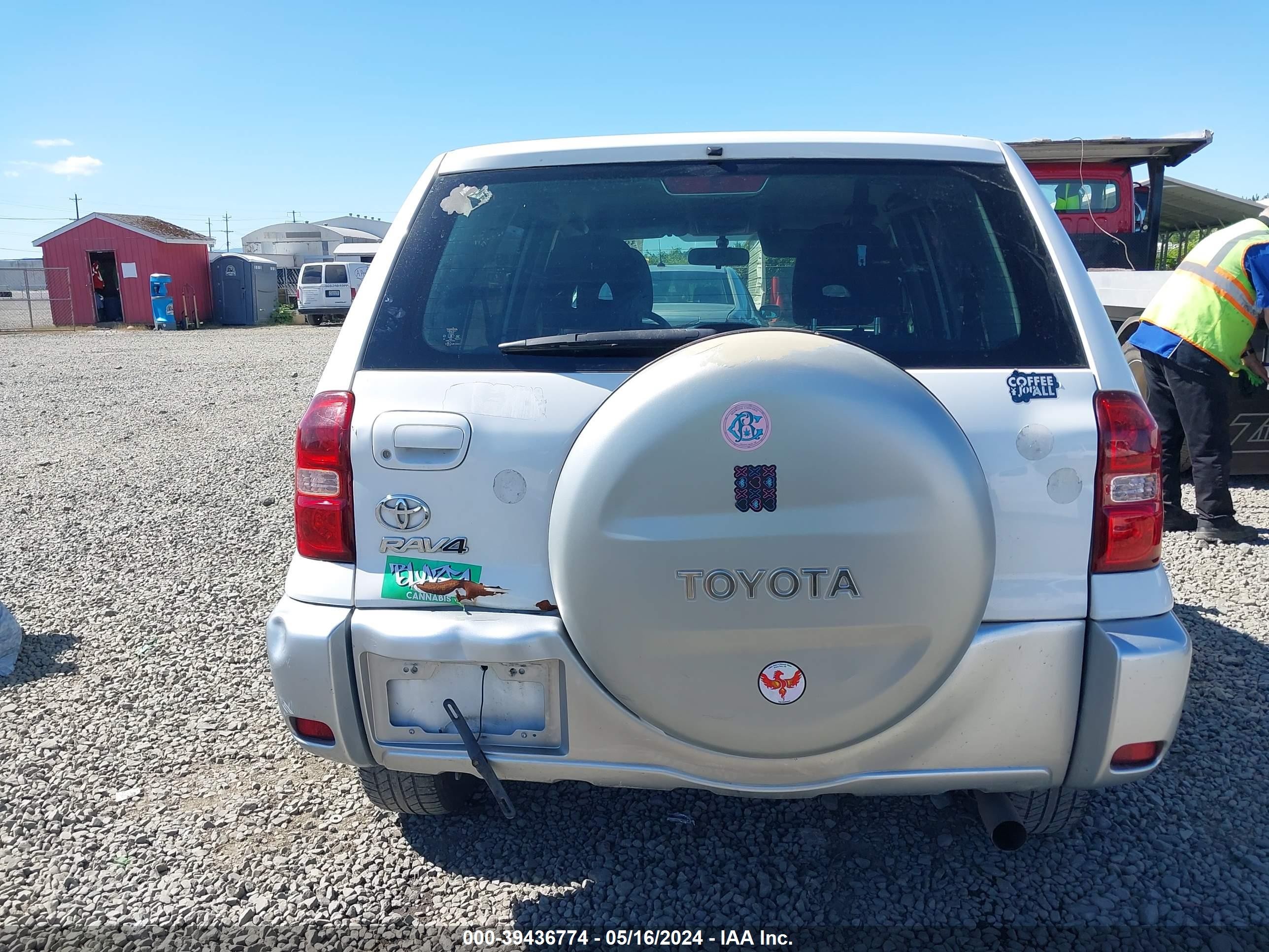 Photo 15 VIN: JTEGD20V050073379 - TOYOTA RAV 4 