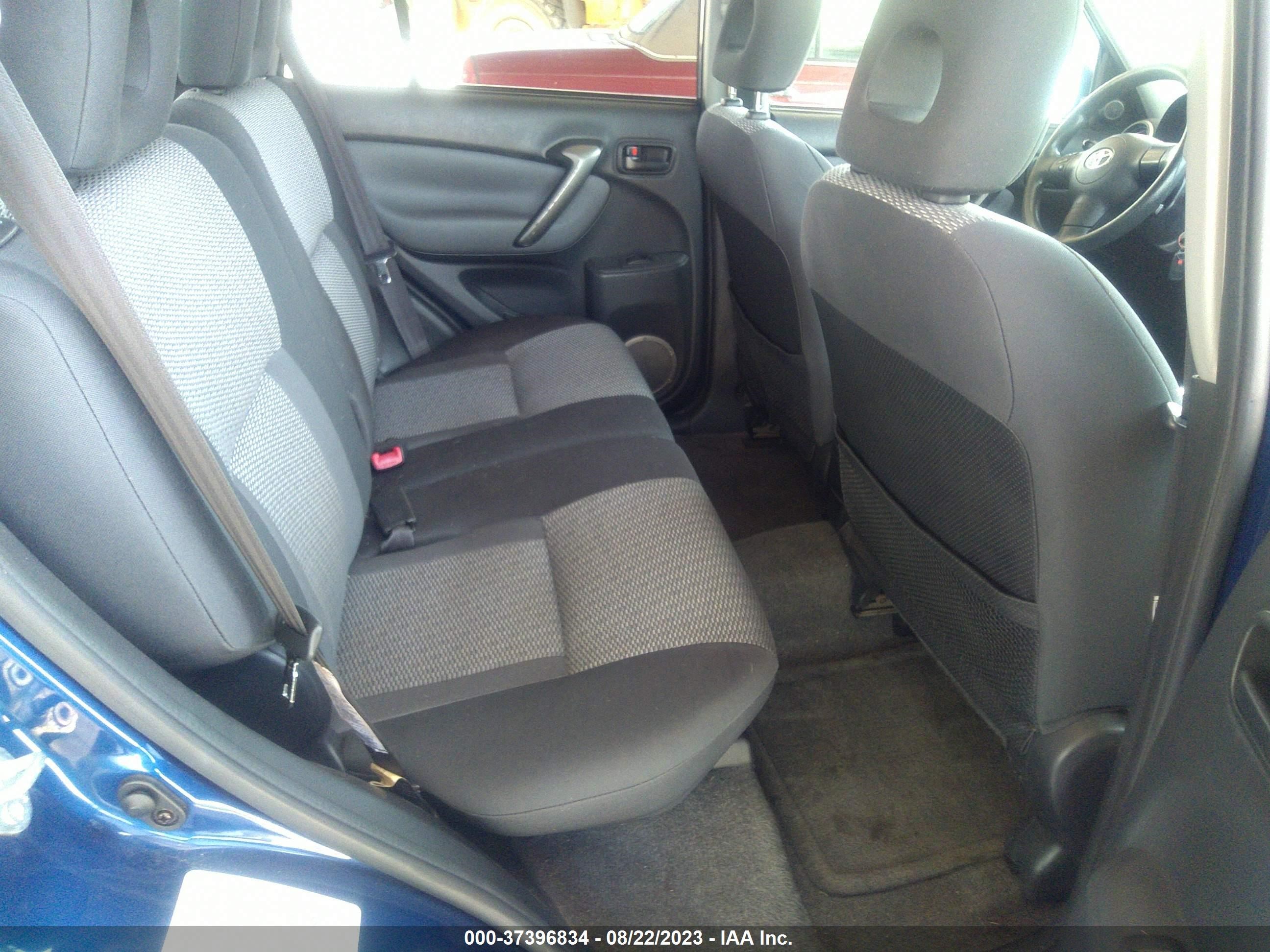 Photo 7 VIN: JTEGD20V240035991 - TOYOTA RAV 4 