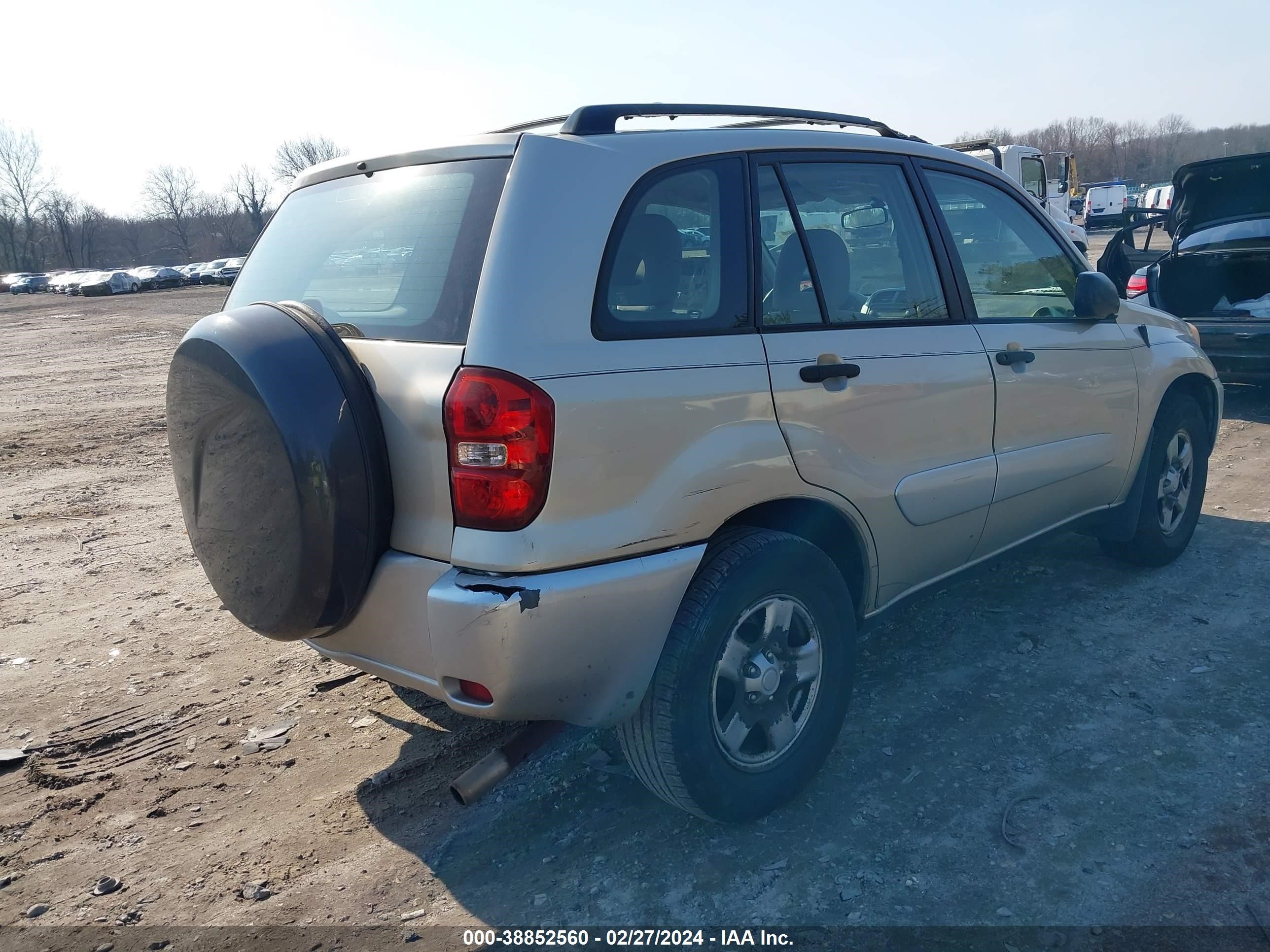 Photo 3 VIN: JTEGD20V450081419 - TOYOTA RAV 4 