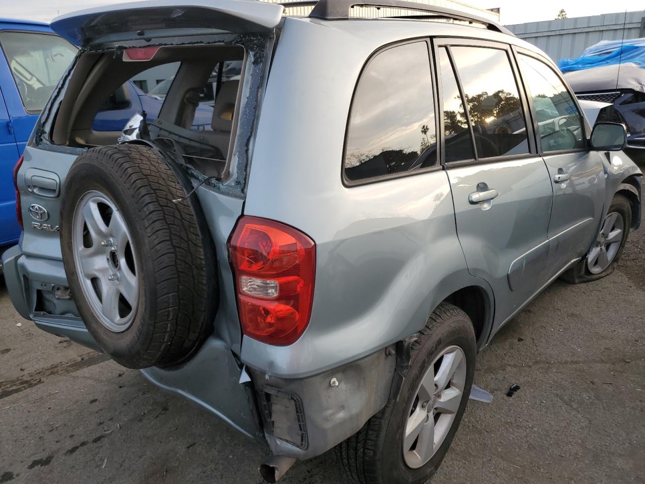 Photo 2 VIN: JTEGD20V456002540 - TOYOTA RAV 4 