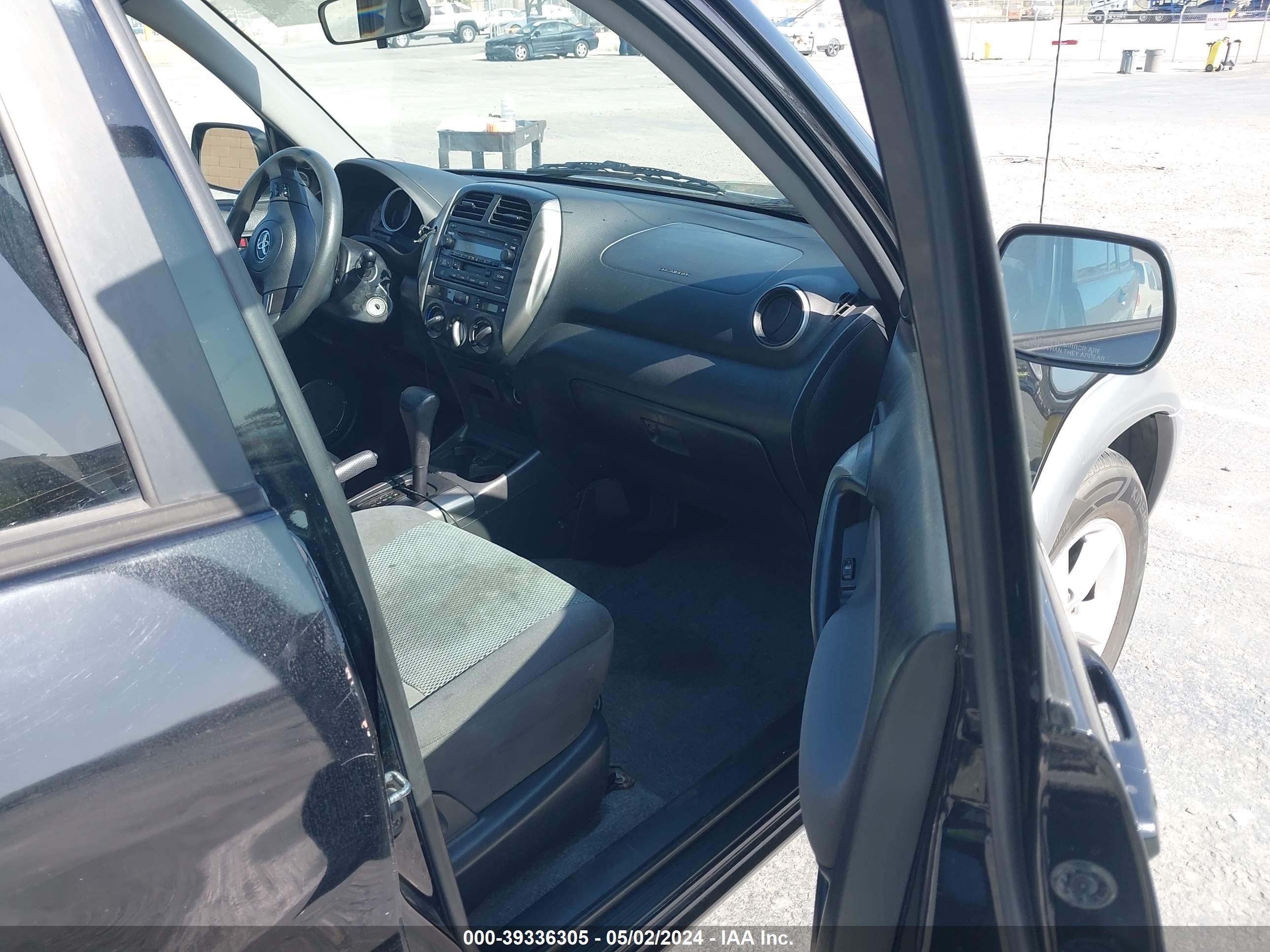 Photo 4 VIN: JTEGD20V540038805 - TOYOTA RAV 4 