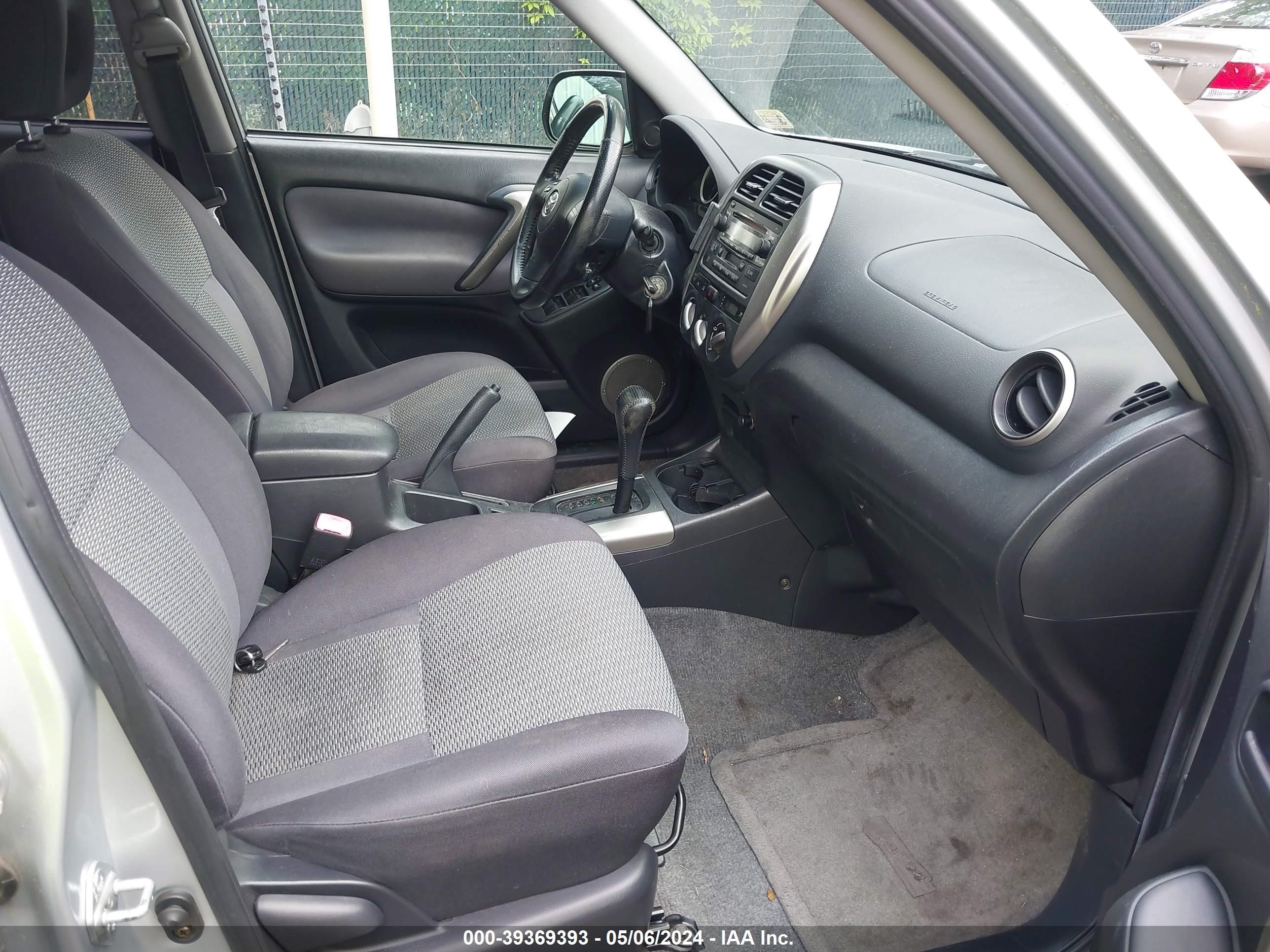 Photo 4 VIN: JTEGD20V740021732 - TOYOTA RAV 4 