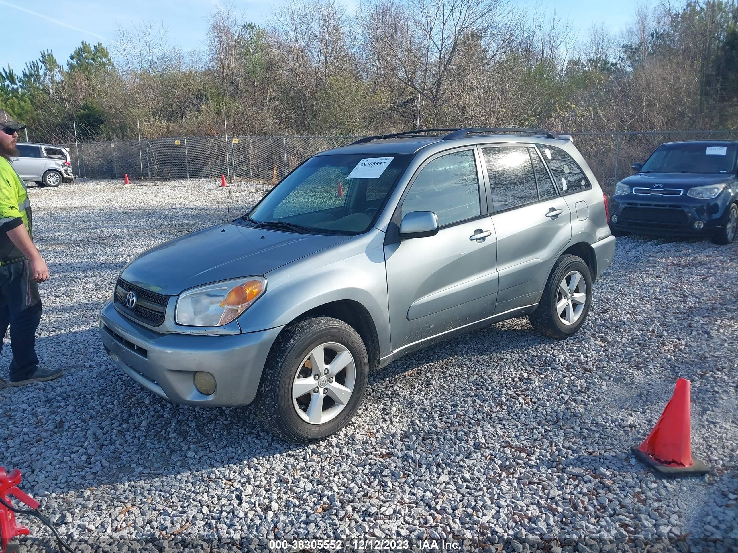 Photo 1 VIN: JTEGD20V940031825 - TOYOTA RAV 4 