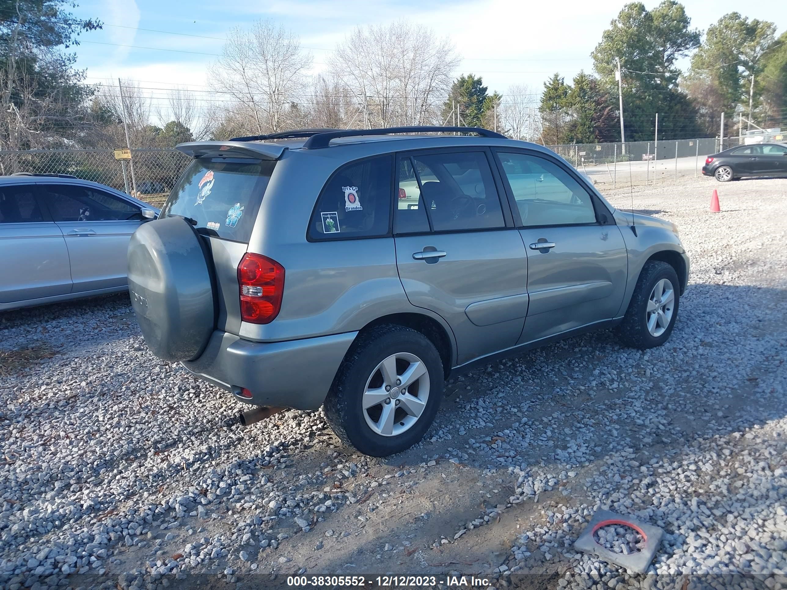 Photo 3 VIN: JTEGD20V940031825 - TOYOTA RAV 4 