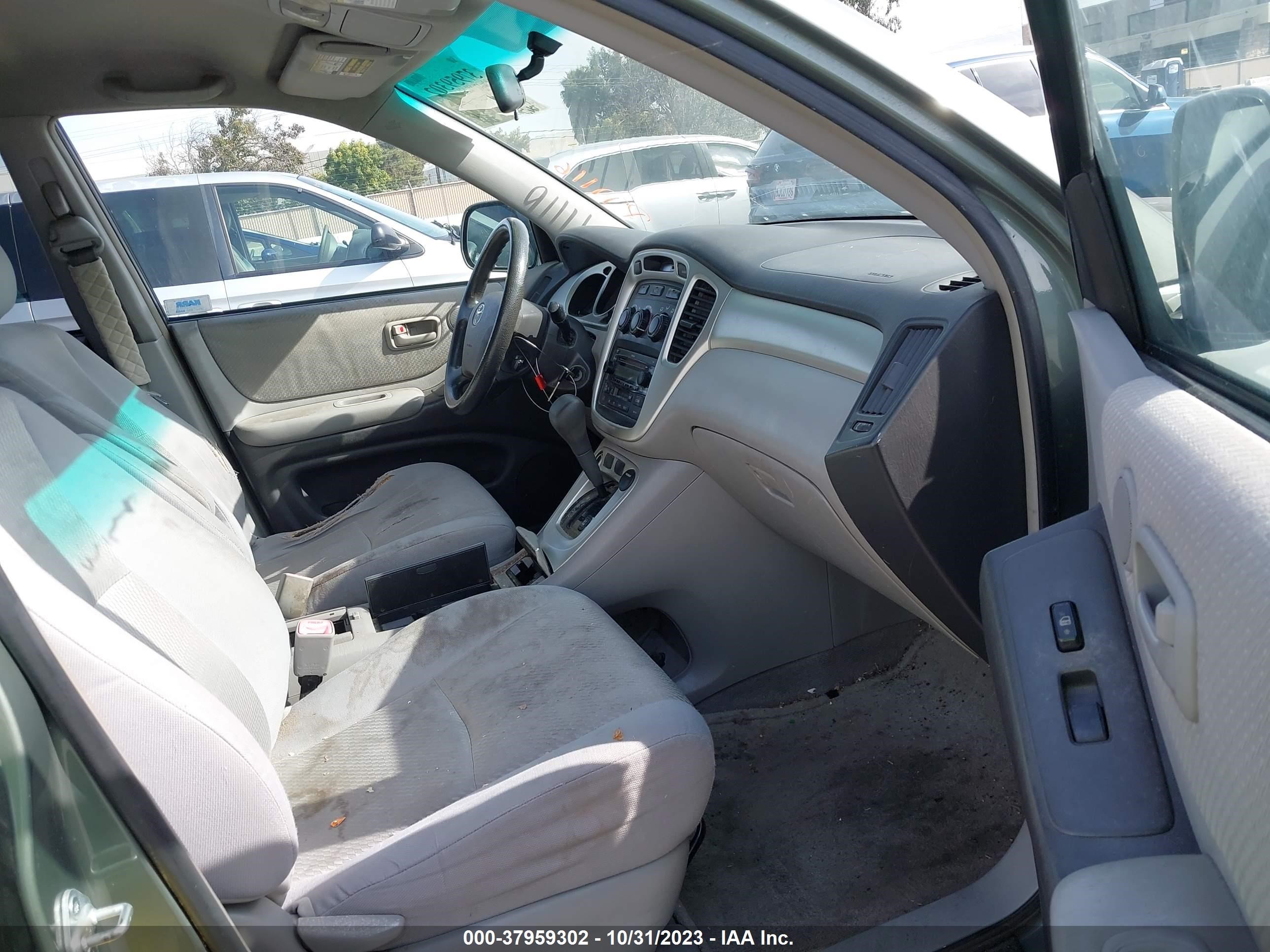 Photo 4 VIN: JTEGD21A240085852 - TOYOTA HIGHLANDER 