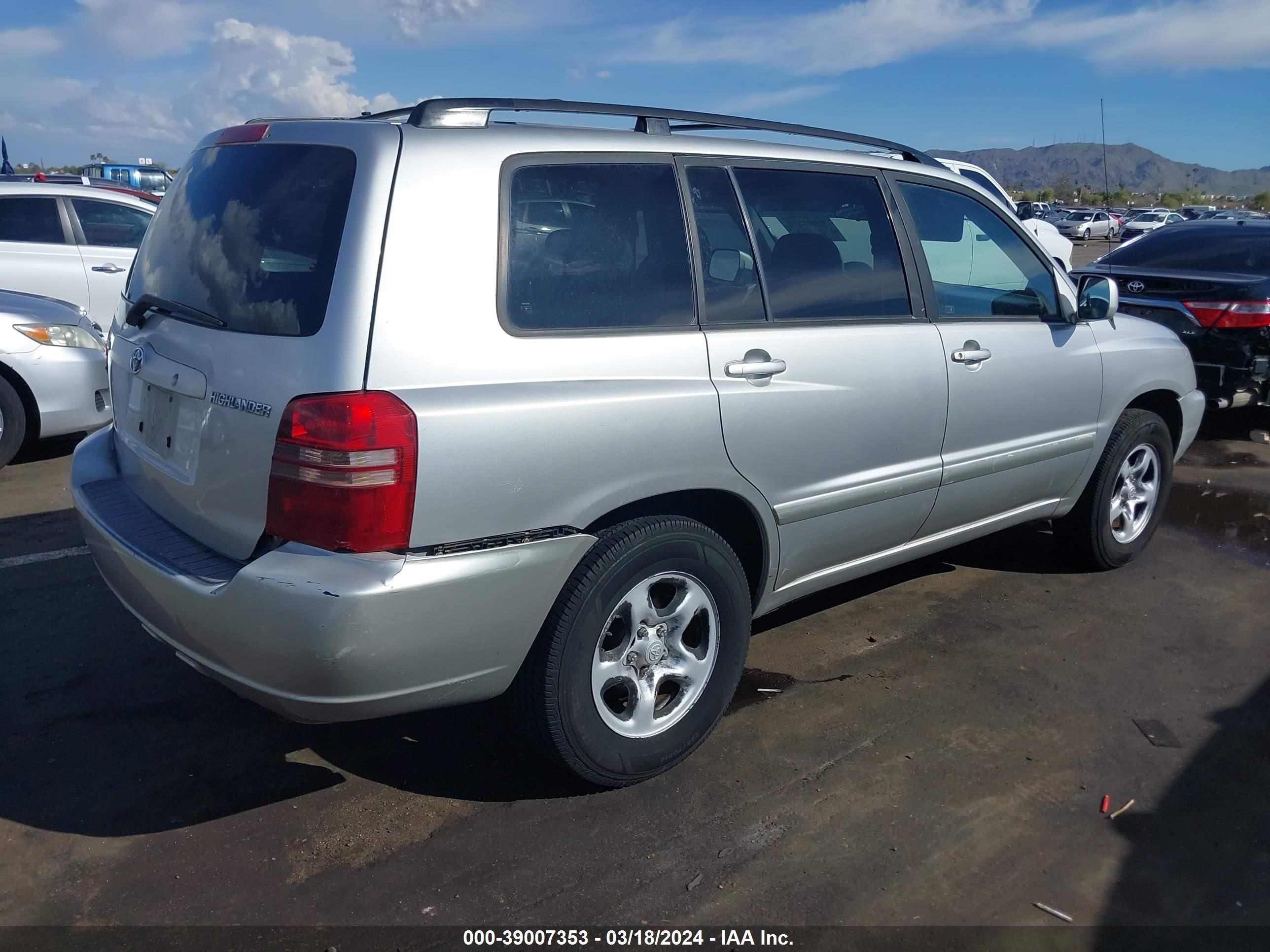 Photo 3 VIN: JTEGD21A420029666 - TOYOTA HIGHLANDER 