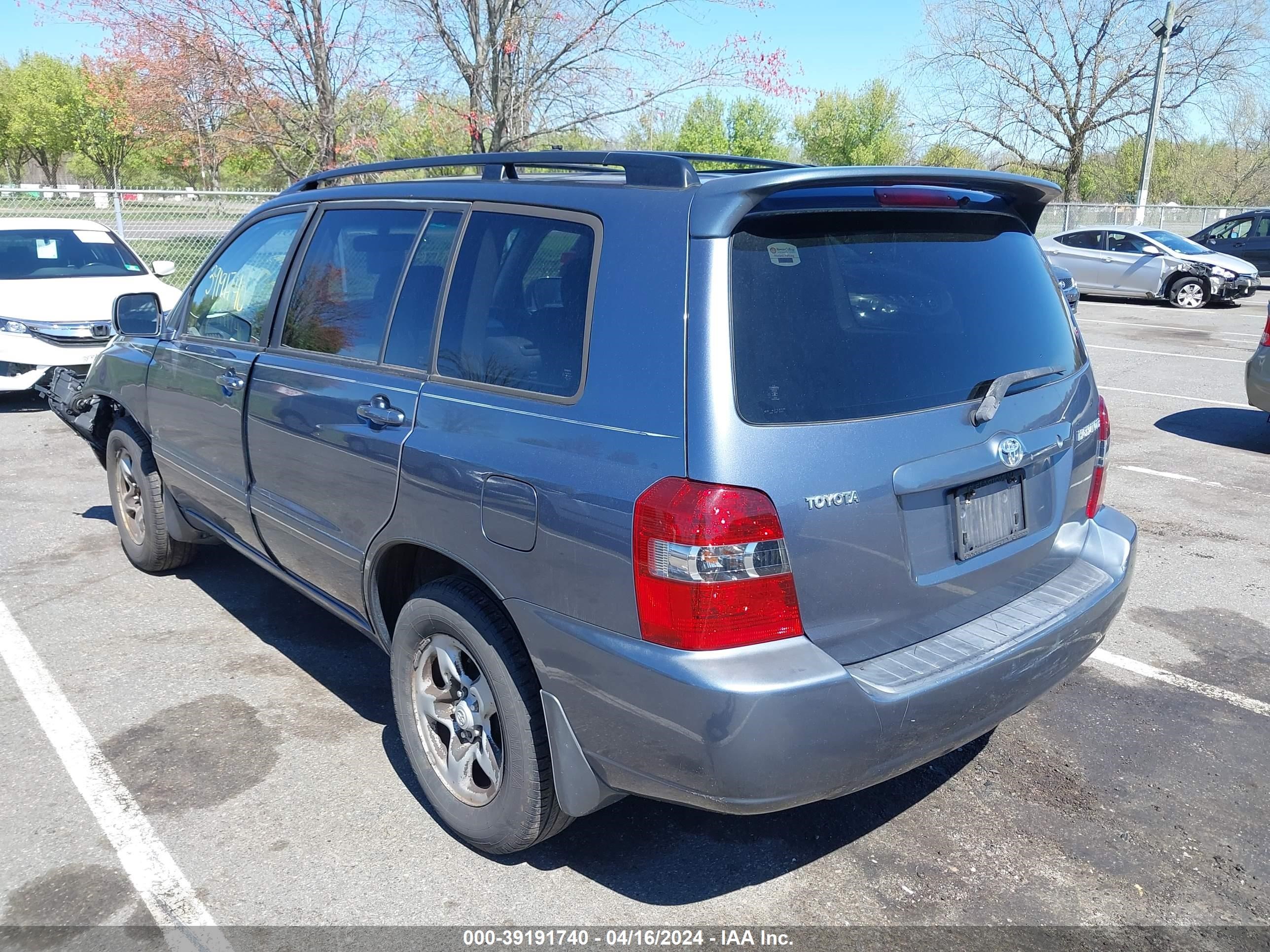 Photo 2 VIN: JTEGD21A470157462 - TOYOTA HIGHLANDER 