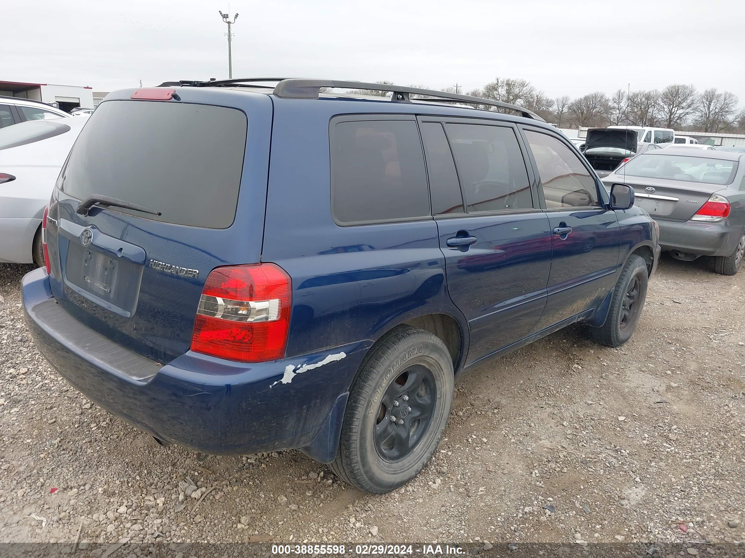 Photo 3 VIN: JTEGD21A840080963 - TOYOTA HIGHLANDER 