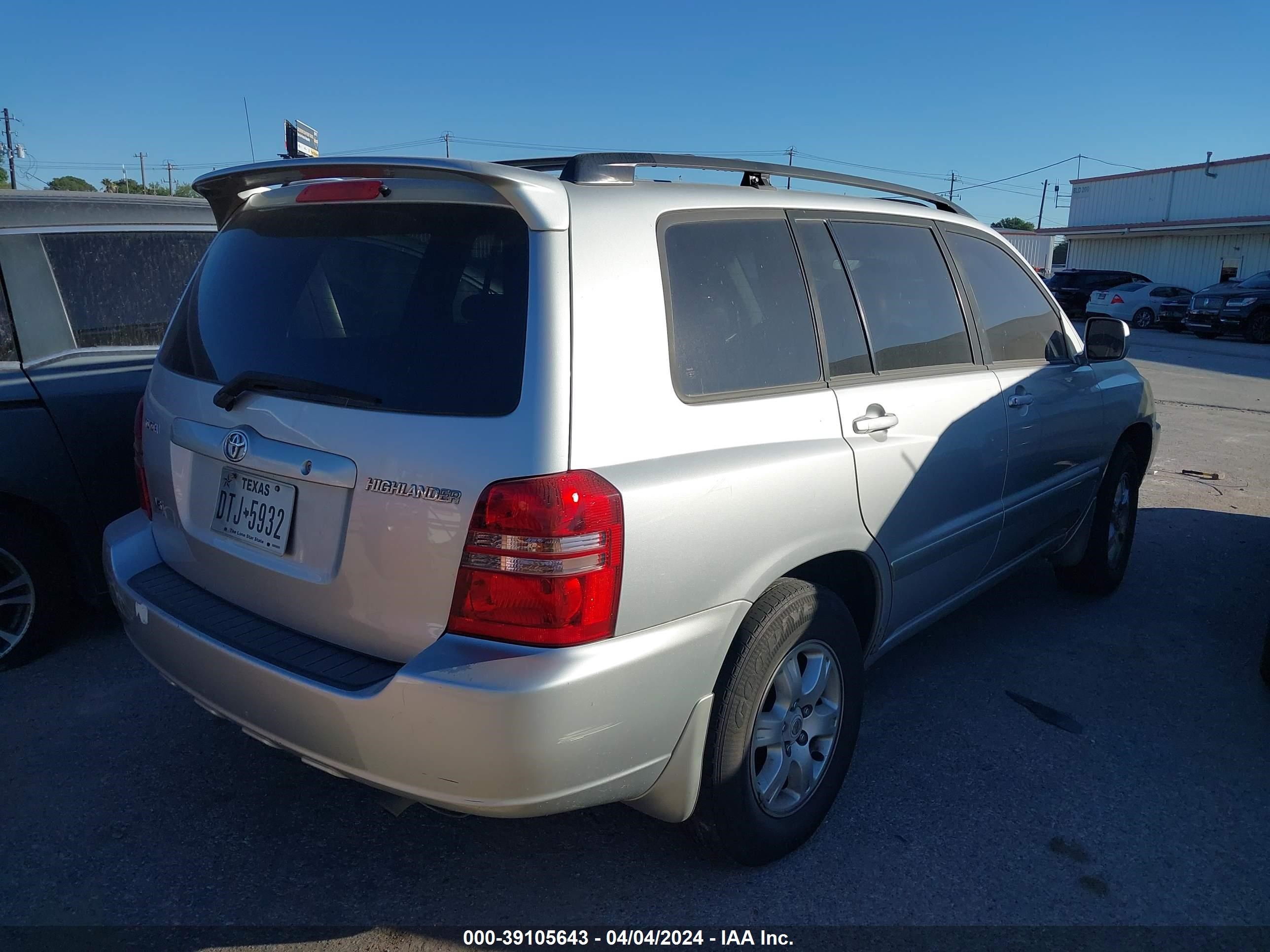 Photo 3 VIN: JTEGF21A220057606 - TOYOTA HIGHLANDER 