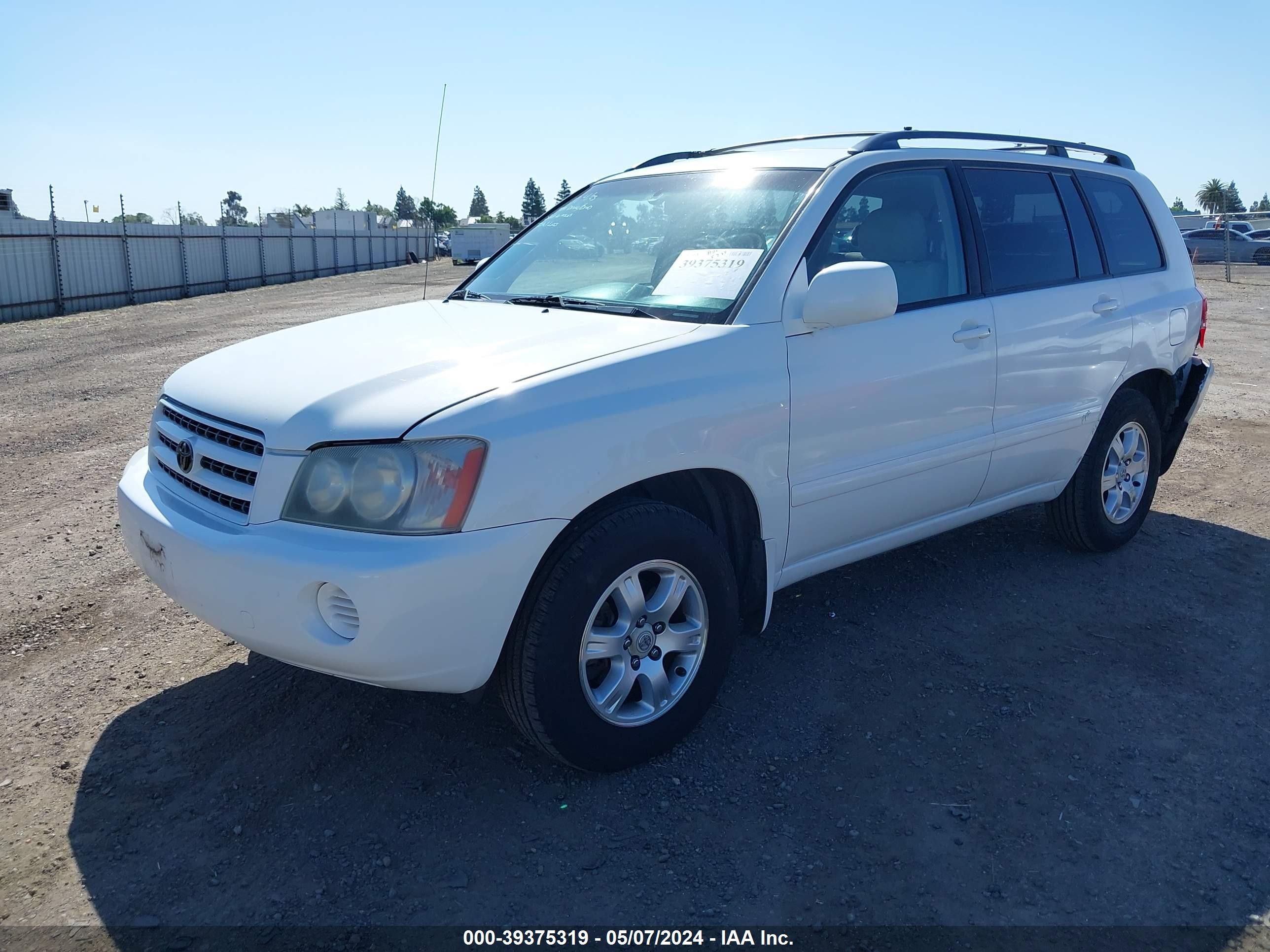 Photo 1 VIN: JTEGF21A320052026 - TOYOTA HIGHLANDER 