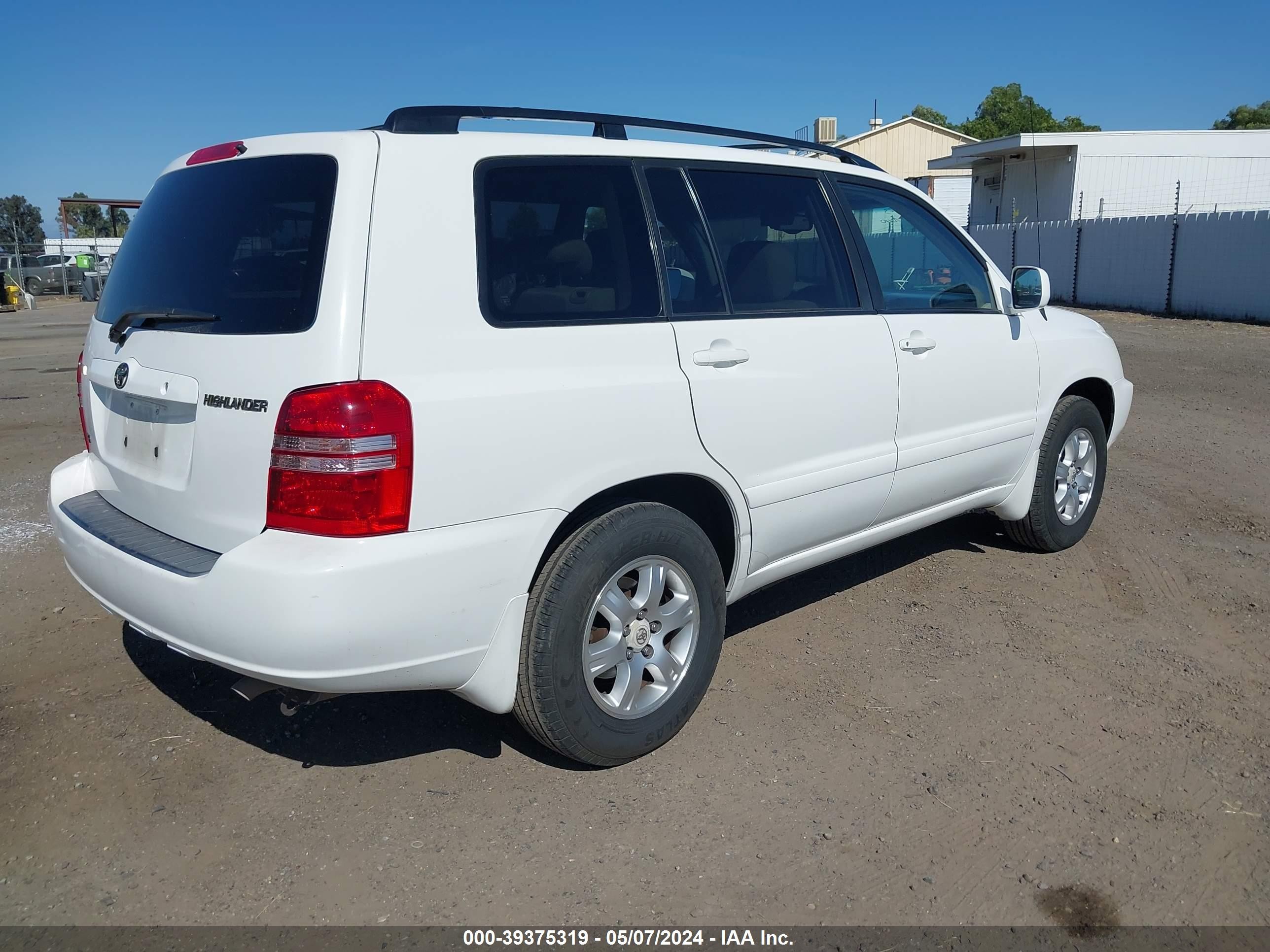 Photo 3 VIN: JTEGF21A320052026 - TOYOTA HIGHLANDER 