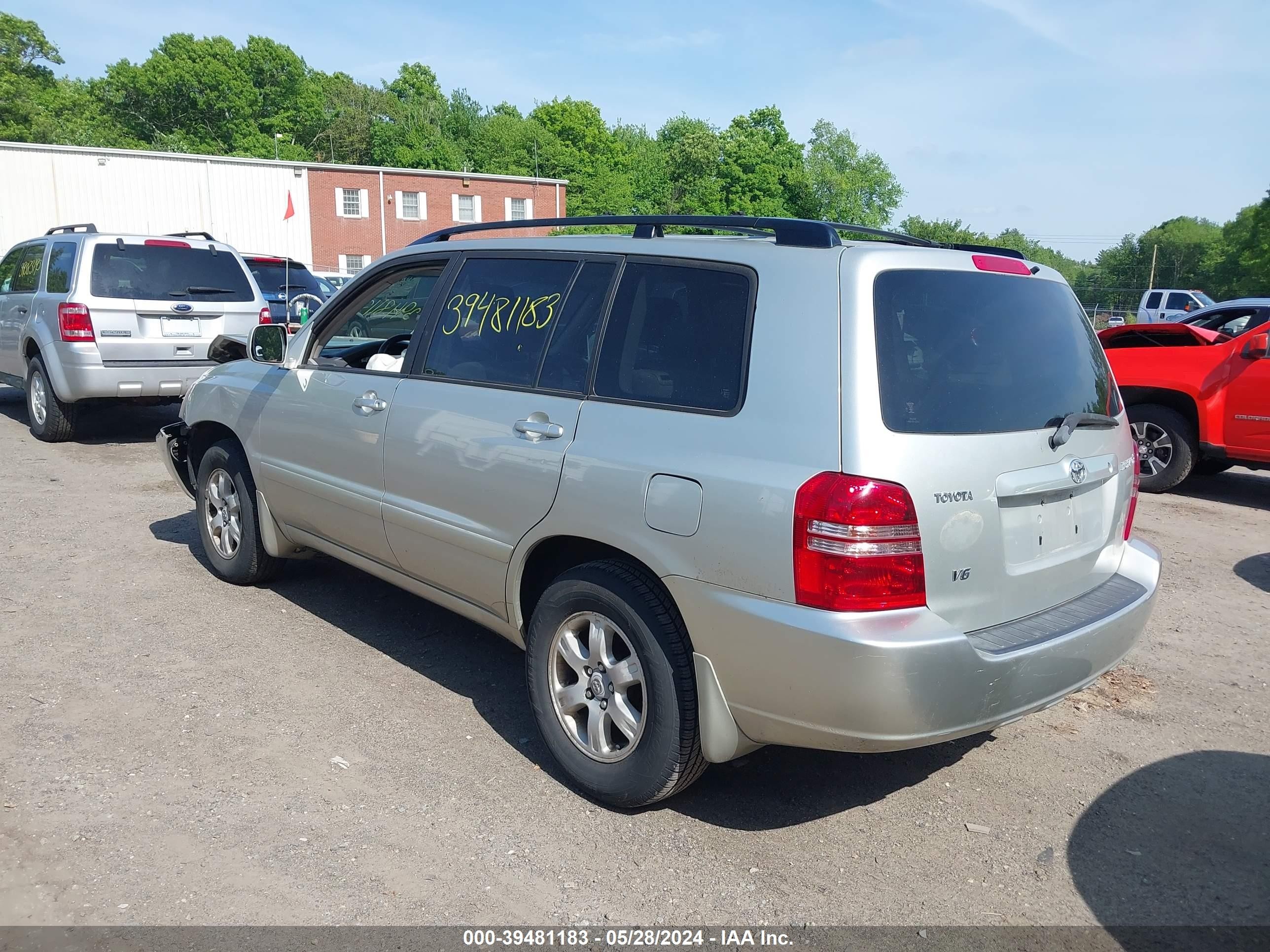 Photo 2 VIN: JTEGF21A430115863 - TOYOTA HIGHLANDER 