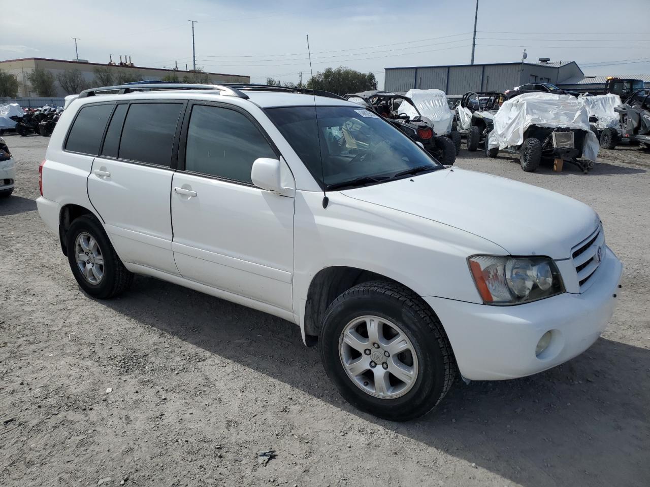 Photo 3 VIN: JTEGF21A520051332 - TOYOTA HIGHLANDER 