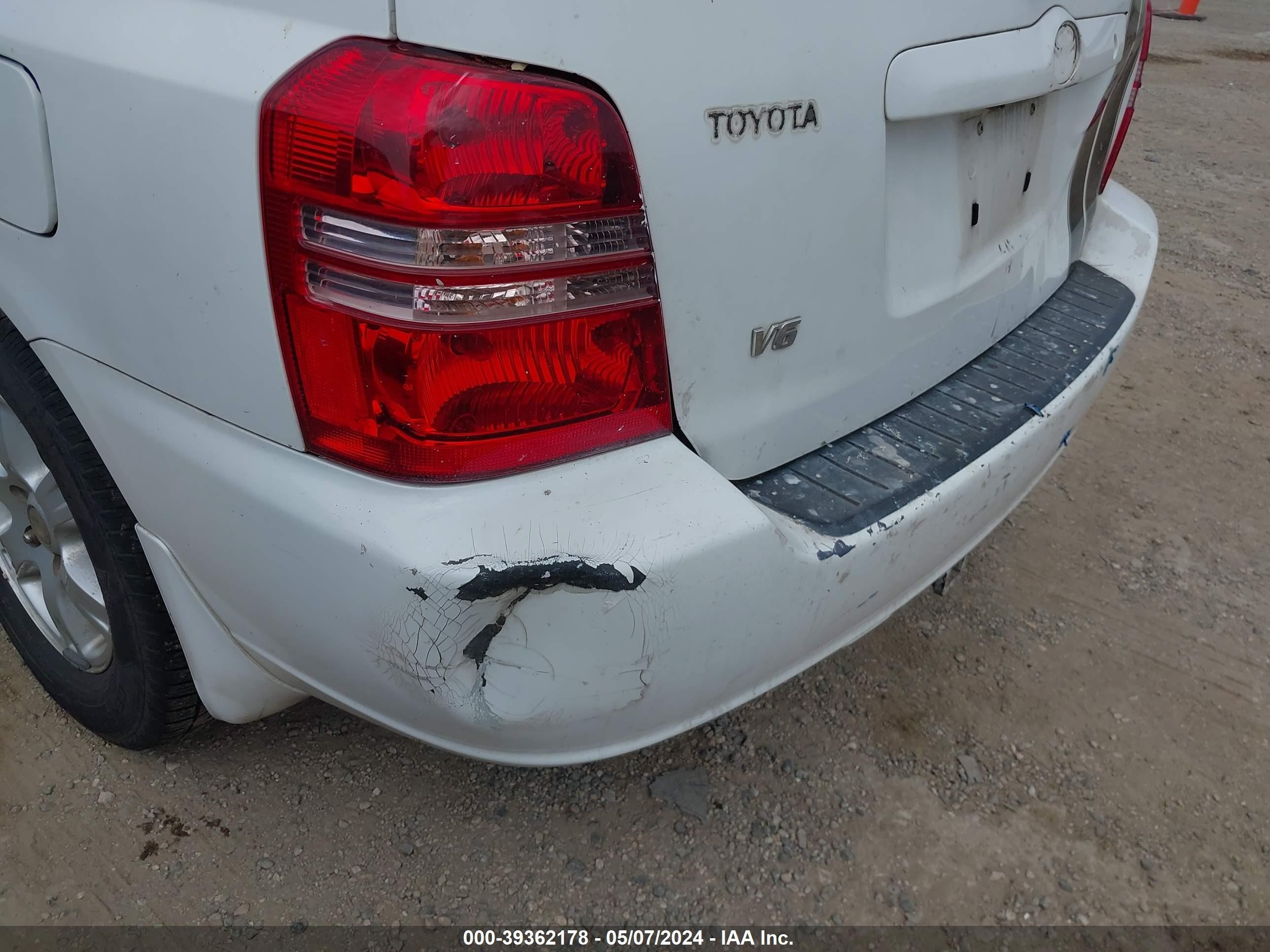 Photo 11 VIN: JTEGF21A710022364 - TOYOTA HIGHLANDER 