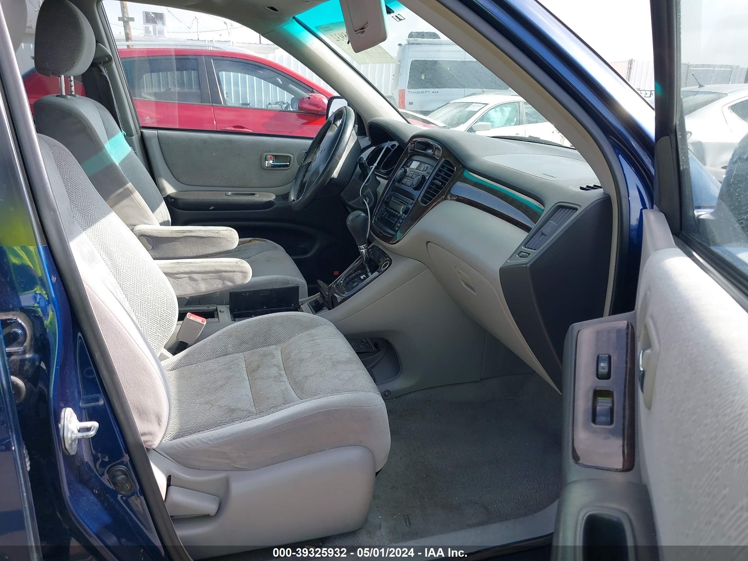 Photo 4 VIN: JTEGF21A720031440 - TOYOTA HIGHLANDER 