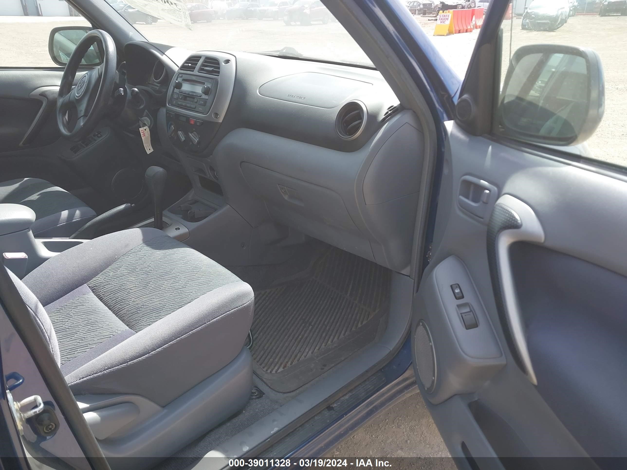 Photo 4 VIN: JTEGH20V030096324 - TOYOTA RAV 4 