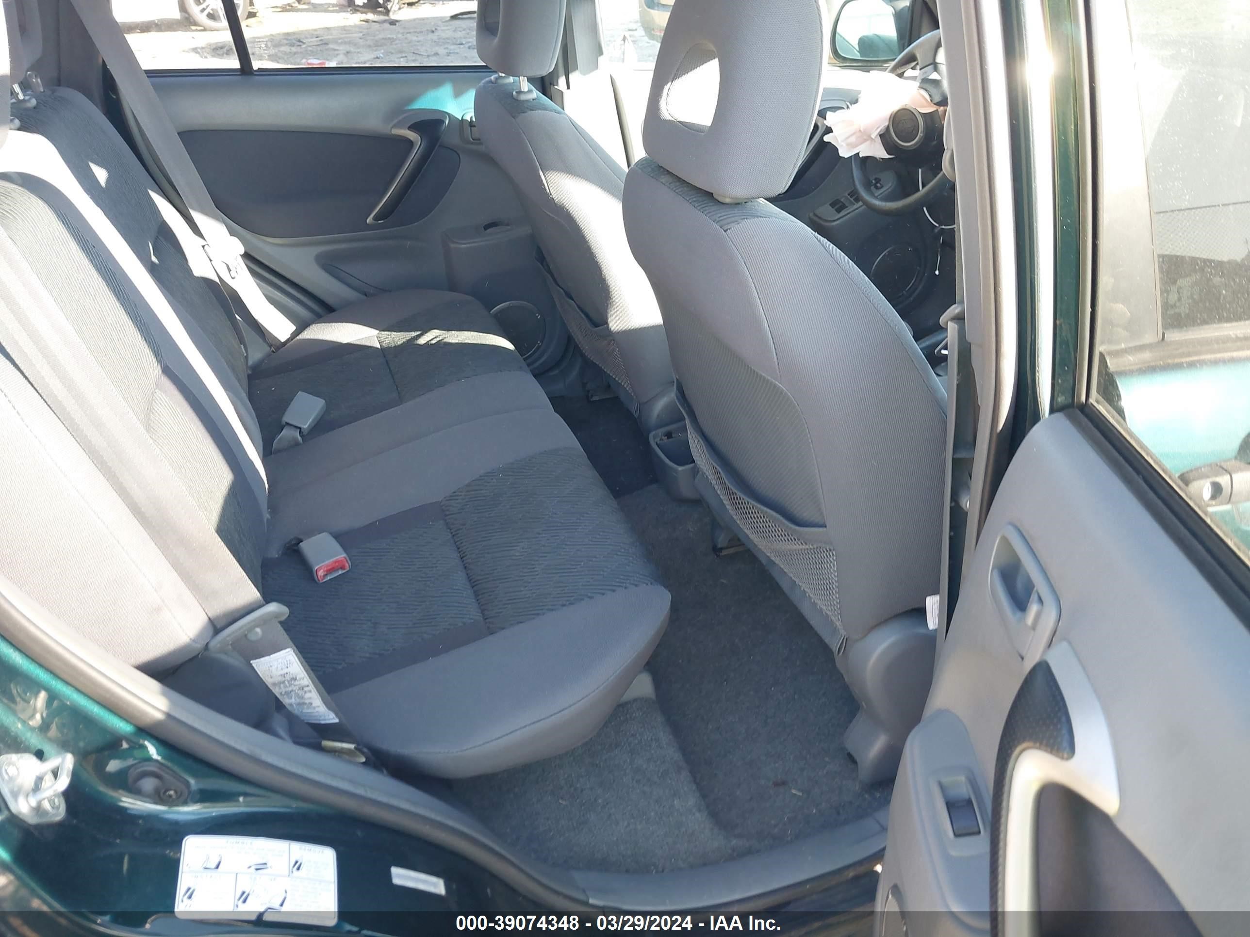 Photo 7 VIN: JTEGH20V030113137 - TOYOTA RAV 4 