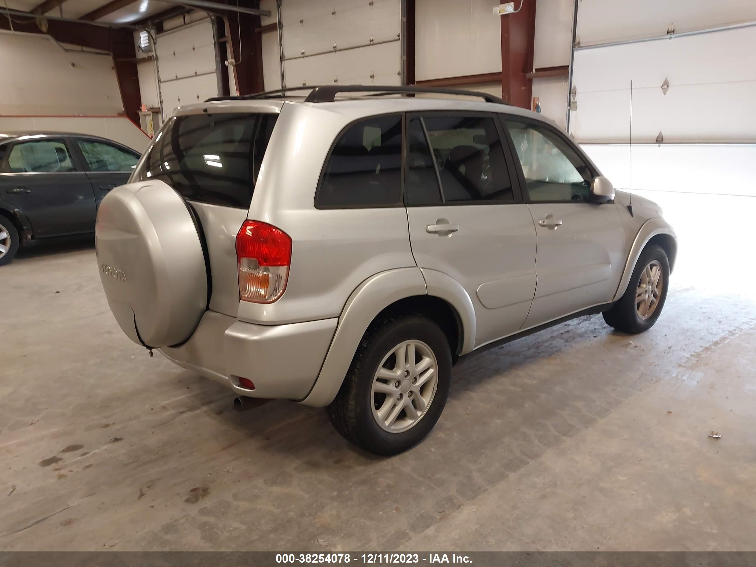 Photo 3 VIN: JTEGH20V120066411 - TOYOTA RAV 4 