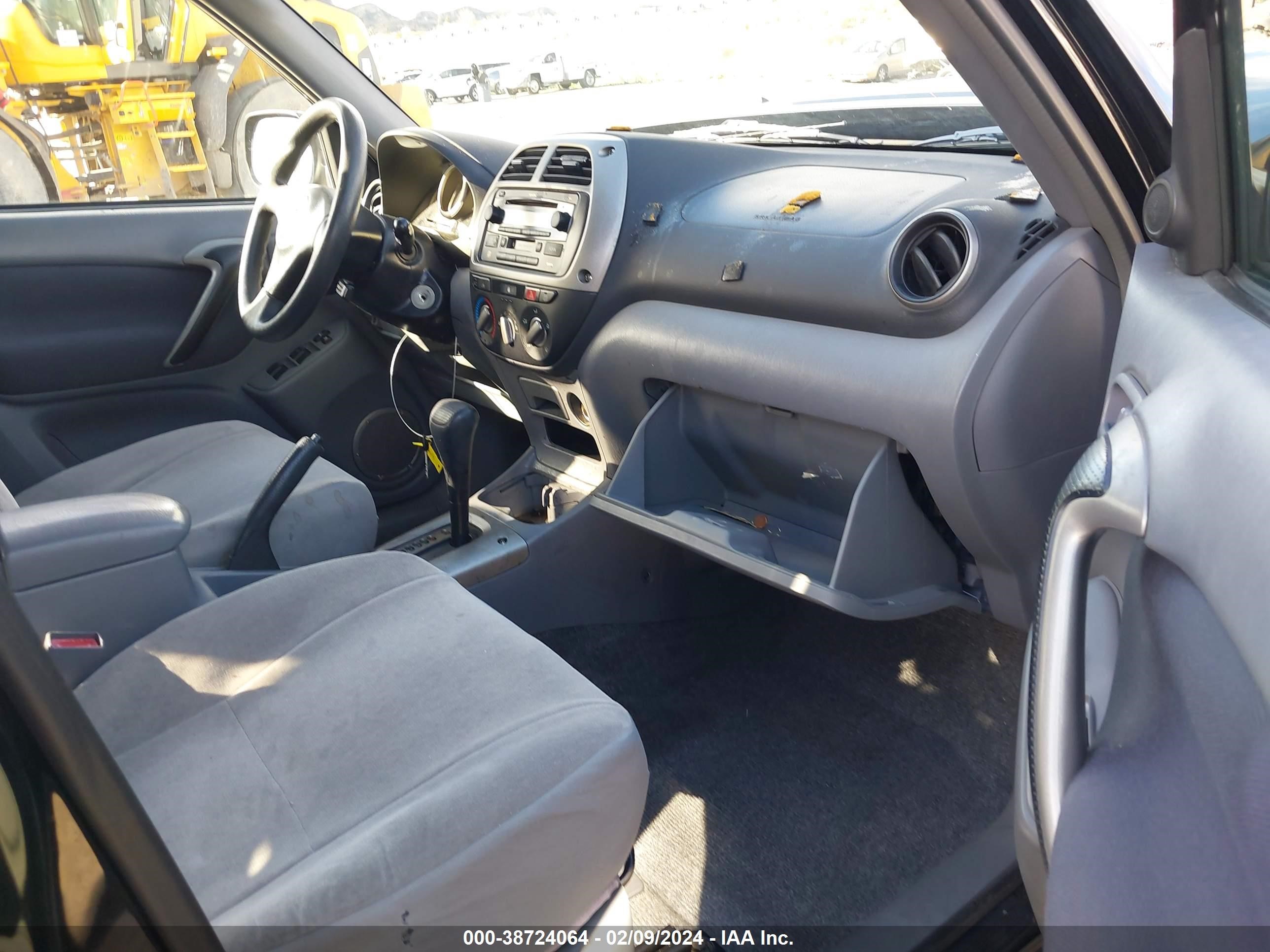 Photo 4 VIN: JTEGH20V130090712 - TOYOTA RAV 4 