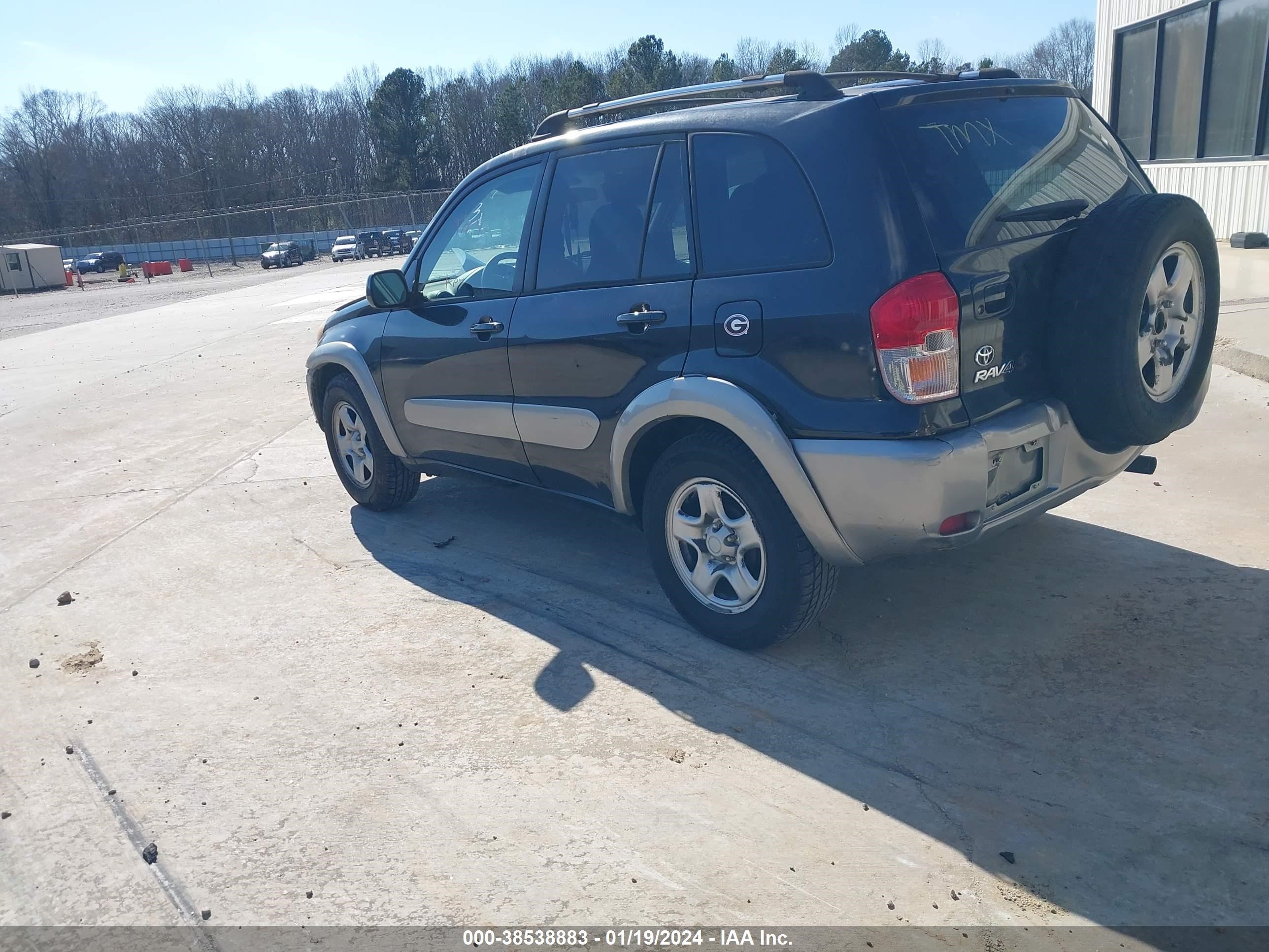 Photo 2 VIN: JTEGH20V130094937 - TOYOTA RAV 4 